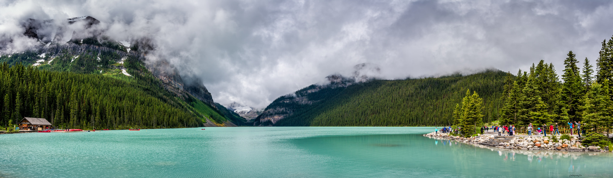 Nikon D7100 + Sigma 18-35mm F1.8 DC HSM Art sample photo. Lake louise panorama photography