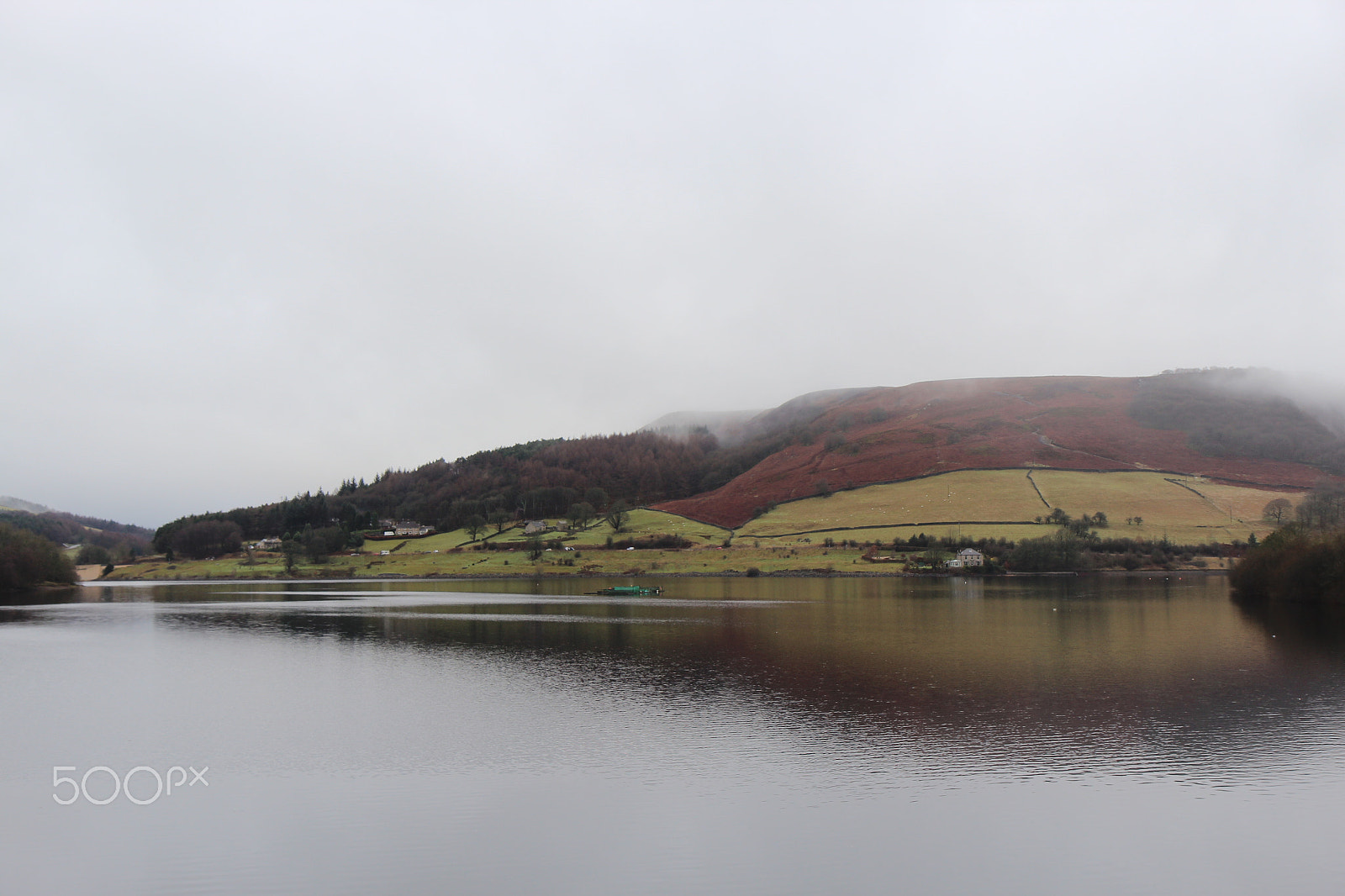 Canon EF-S 17-55mm F2.8 IS USM sample photo. Misty blue monday at ladybower dam photography