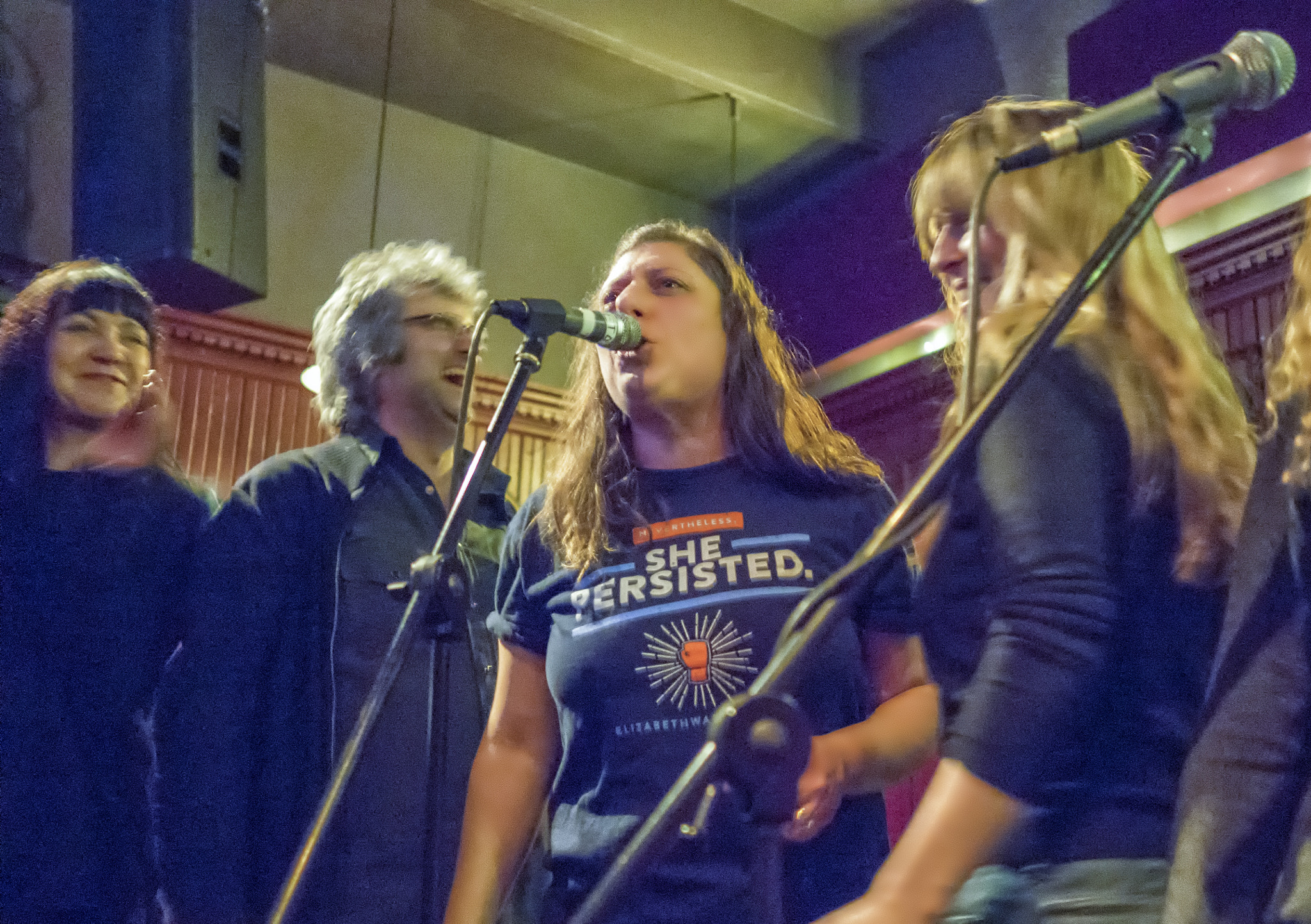 Olympus OM-D E-M10 + Olympus M.Zuiko Digital 17mm F1.8 sample photo. Andrea gillis band @ toad cambridge ma photography