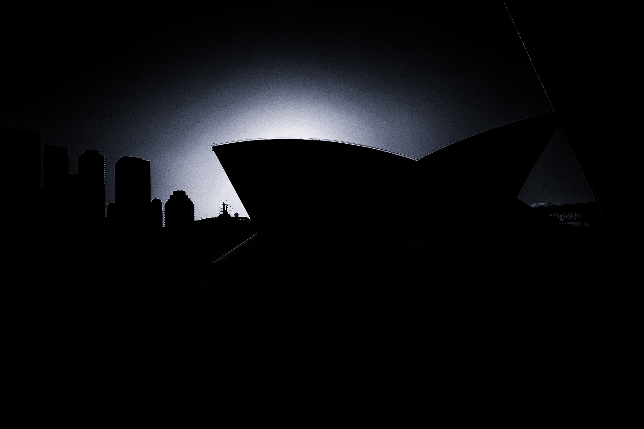 Sigma 18-200mm F3.5-6.3 DC OS HSM sample photo. Opera house photography