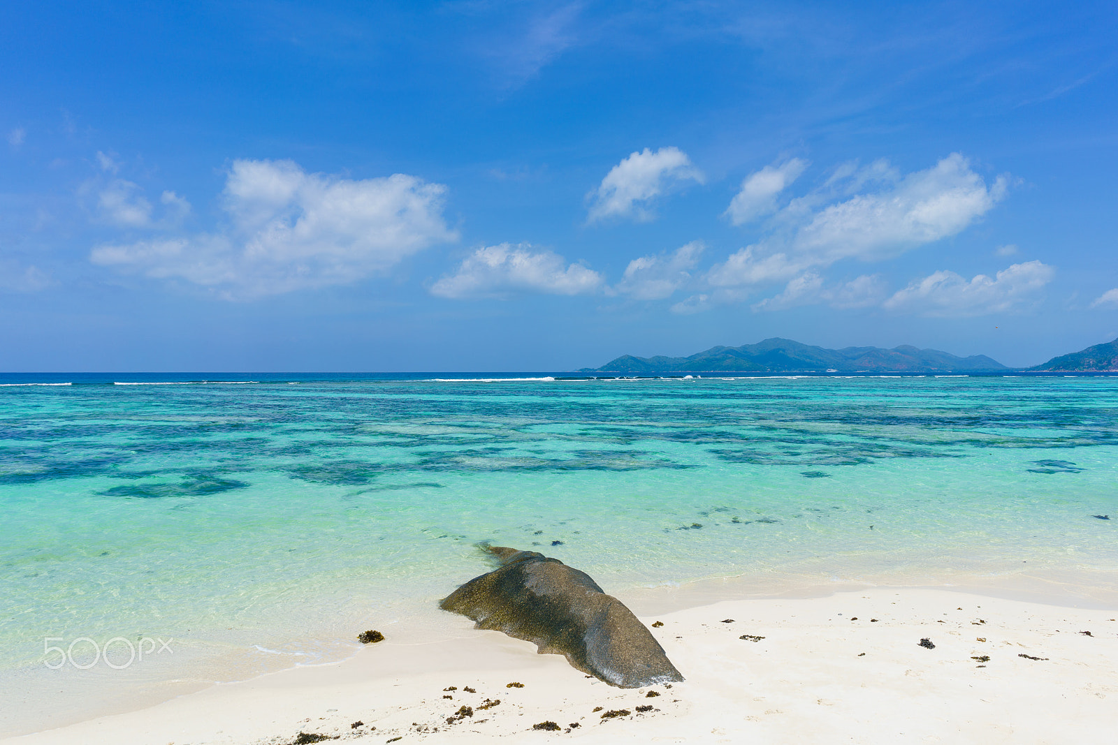 Sony a7R II + Sony FE 28mm F2 sample photo. Anse source d'argent—a beautiful seychelles beach photography