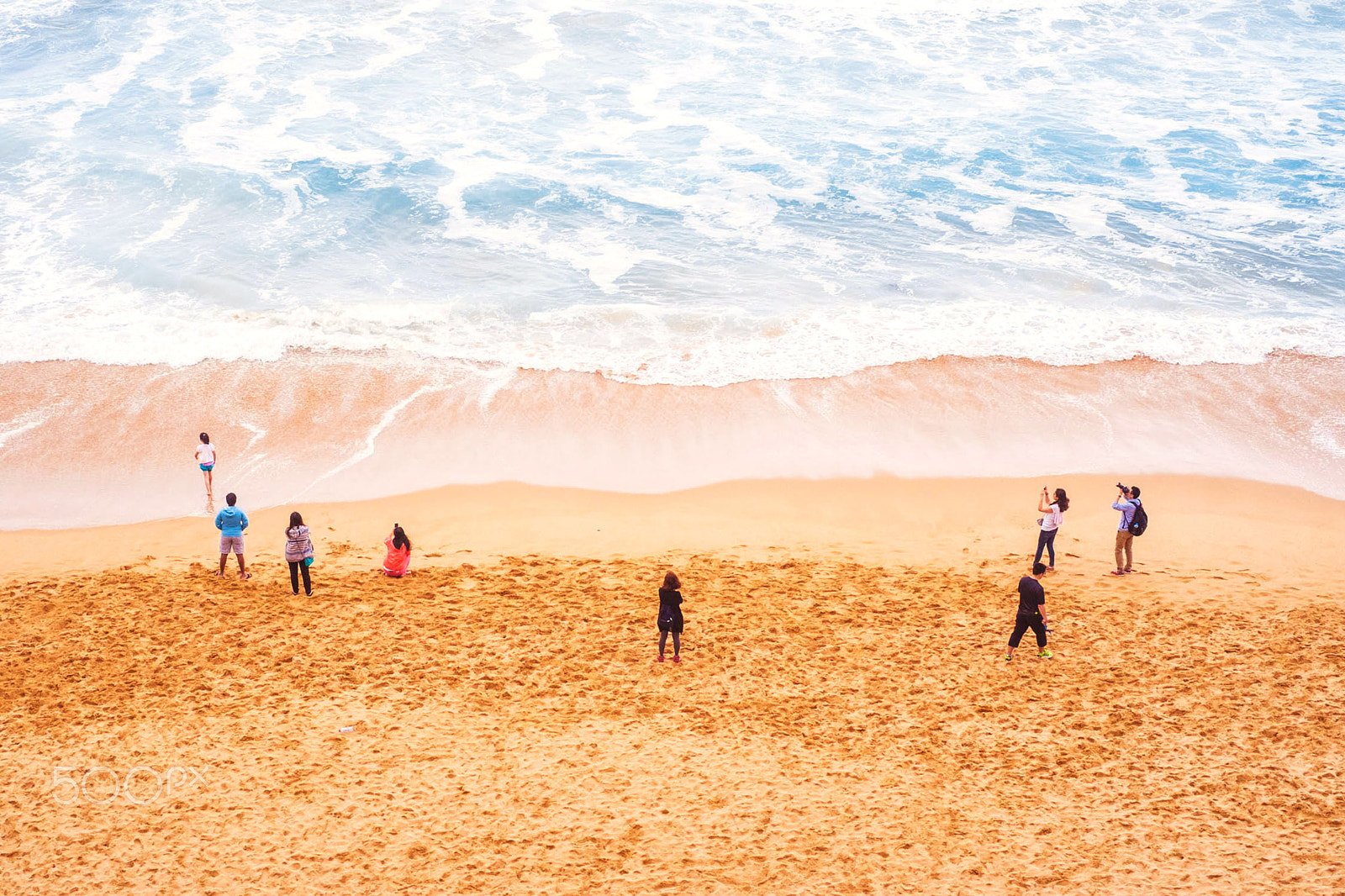 Fujifilm X-E1 + Fujifilm XF 35mm F1.4 R sample photo. Beach front photography