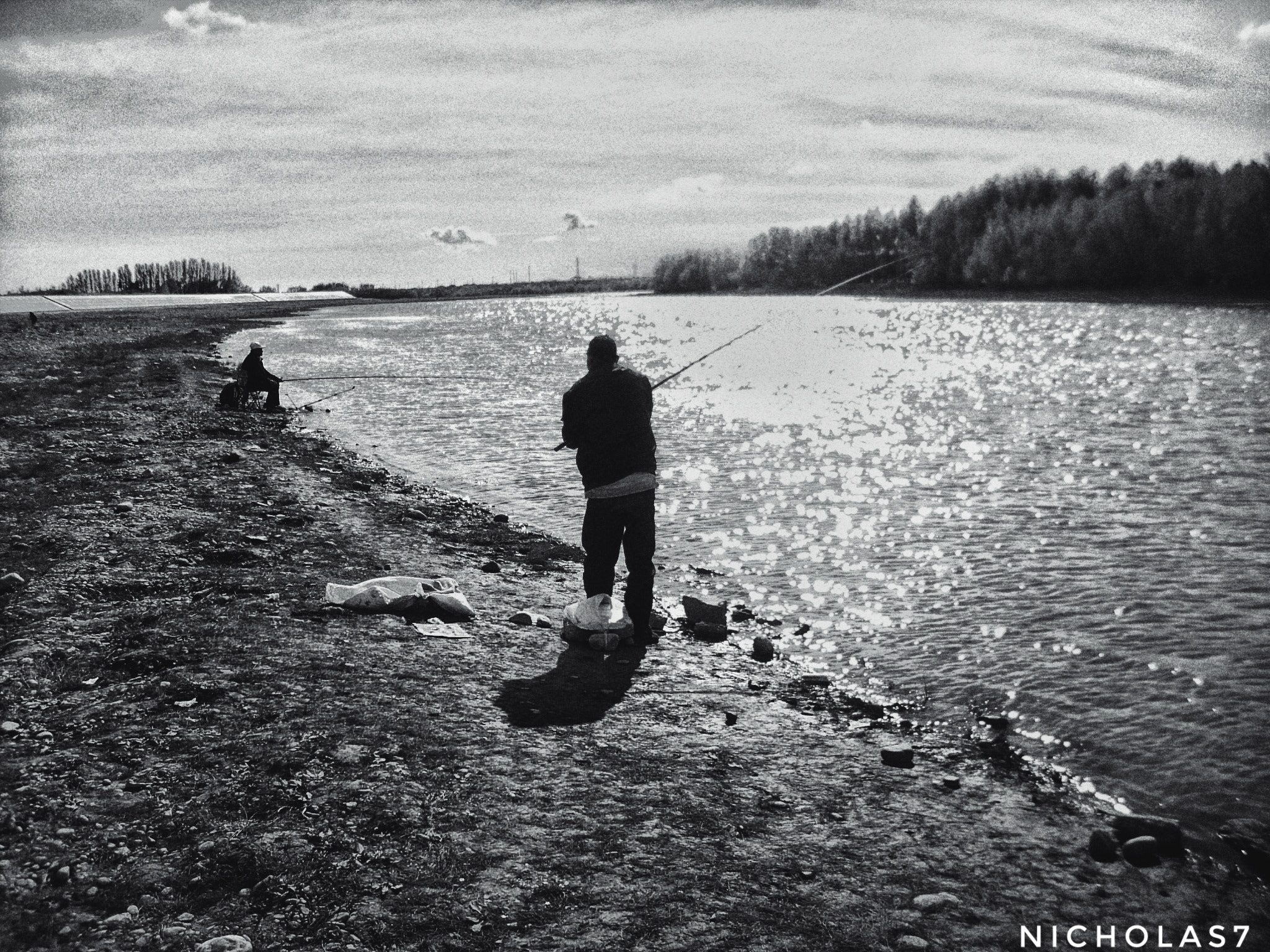 Benq DC C1020 sample photo. Fisherman photography