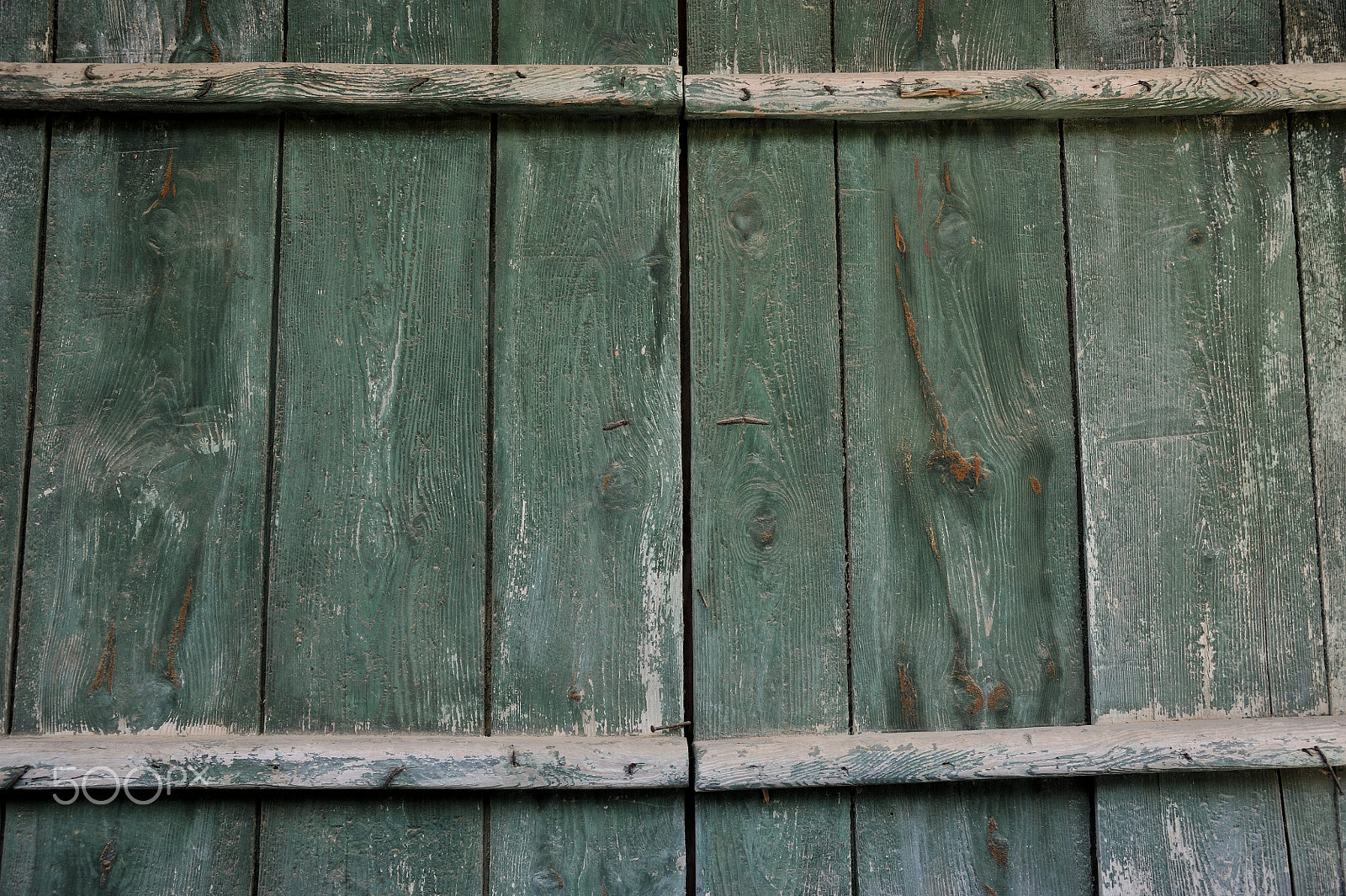 Nikon AF-S Nikkor 24-120mm F4G ED VR sample photo. Old green door photography