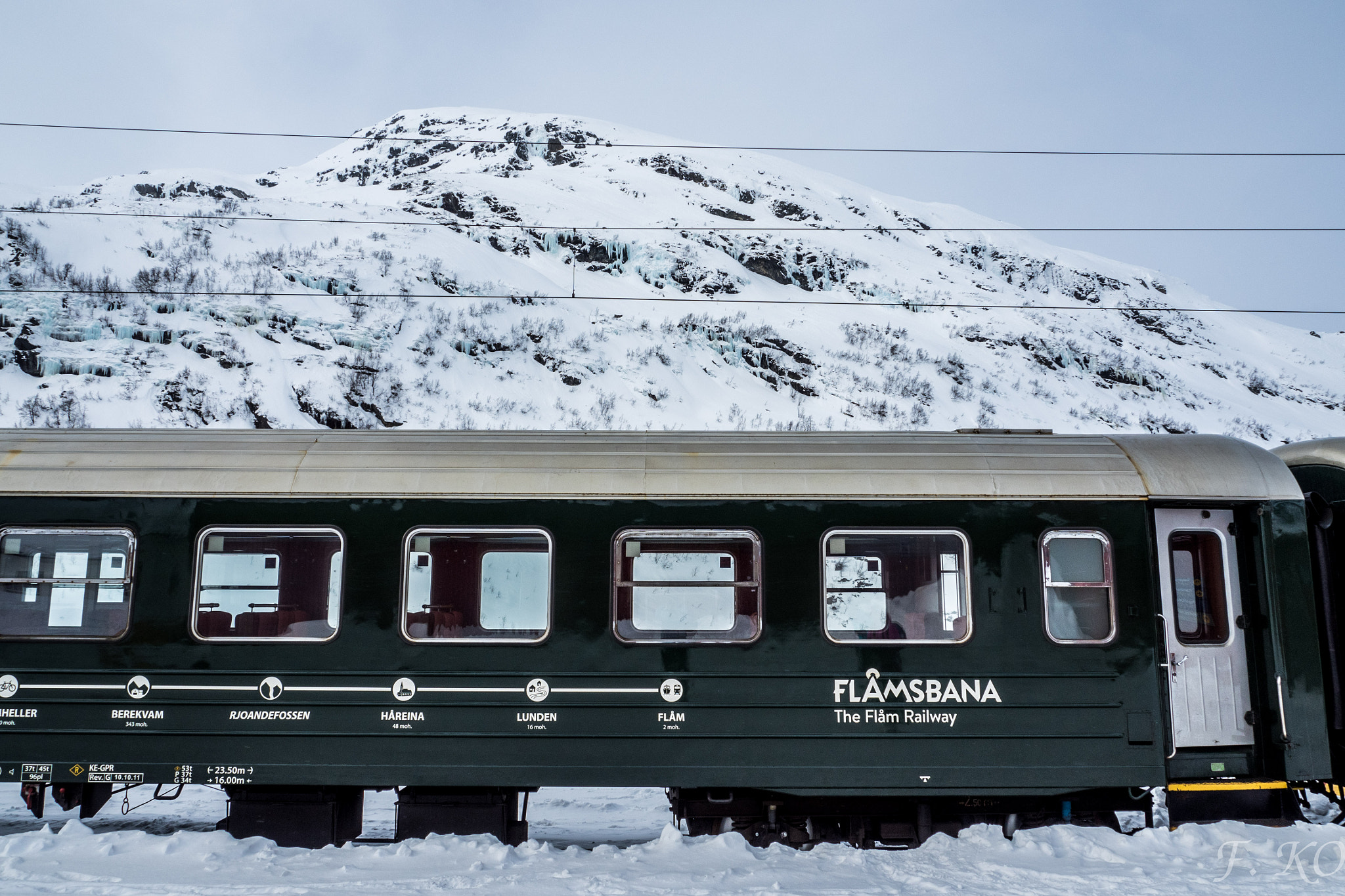 Olympus OM-D E-M5 II sample photo. Flåmsbana photography