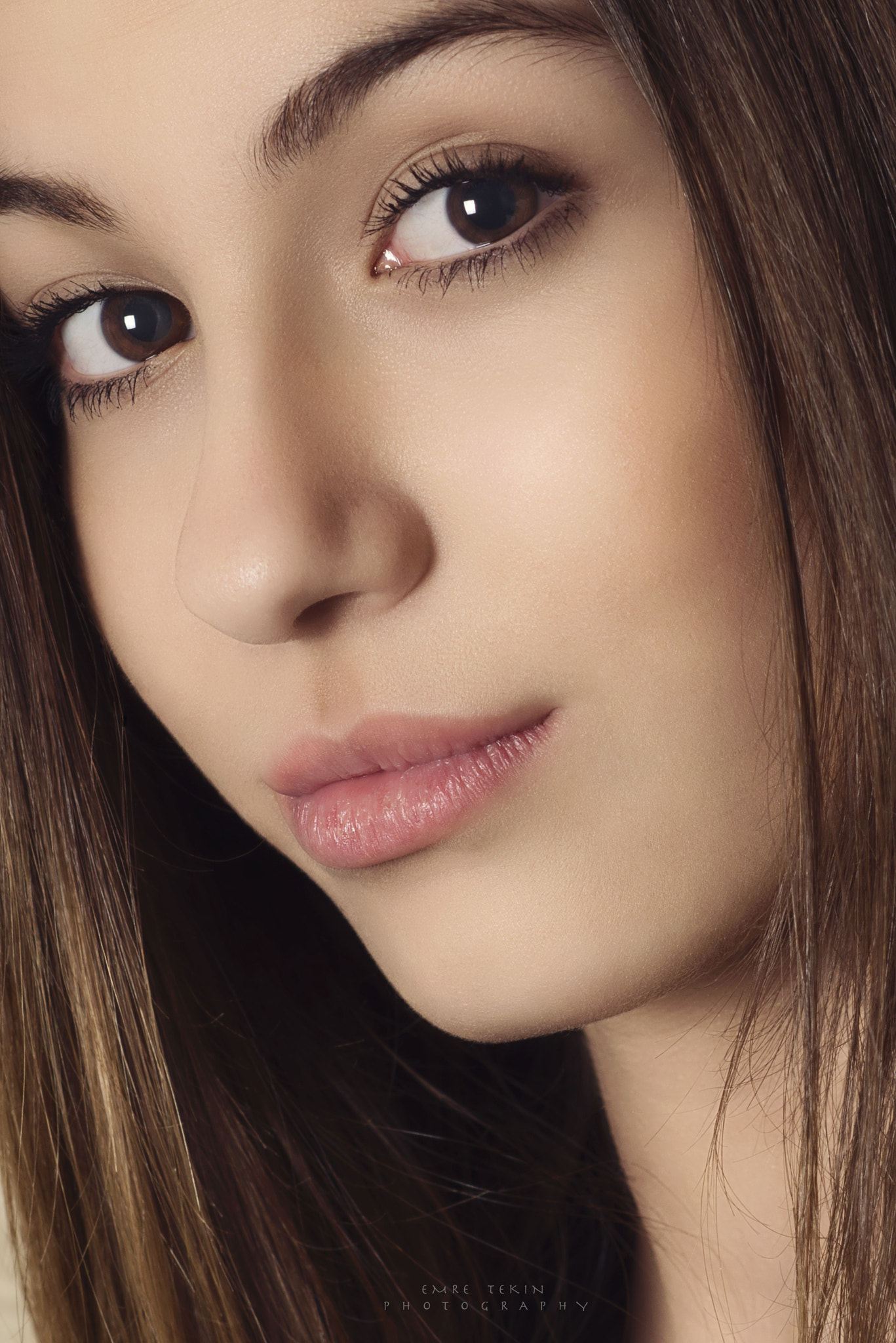 Nikon AF-S Nikkor 85mm F1.4G sample photo. Buse beauty photography