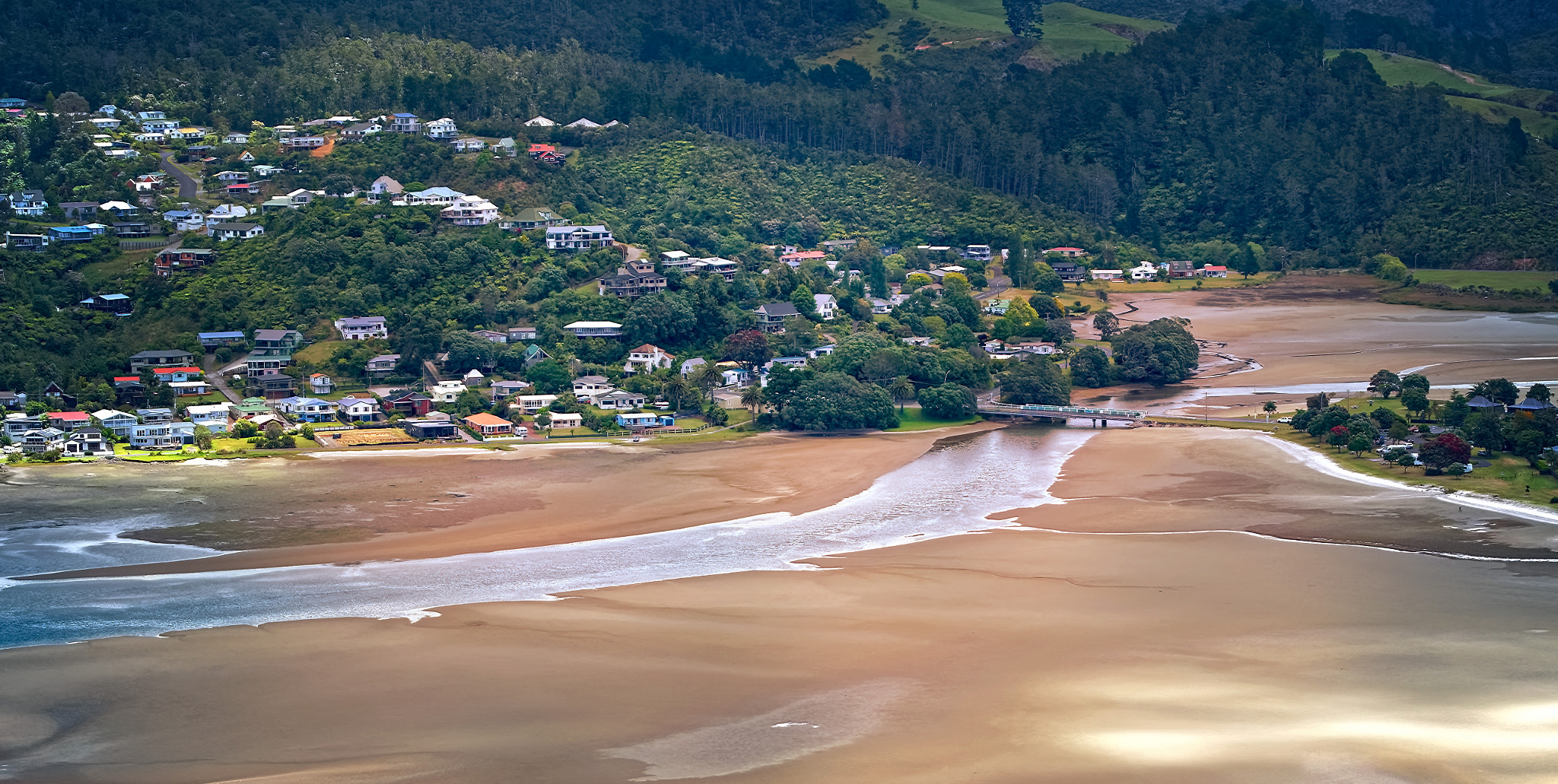 Canon EF 70-200mm F2.8L IS II USM sample photo. Tairua, a peaceful town photography