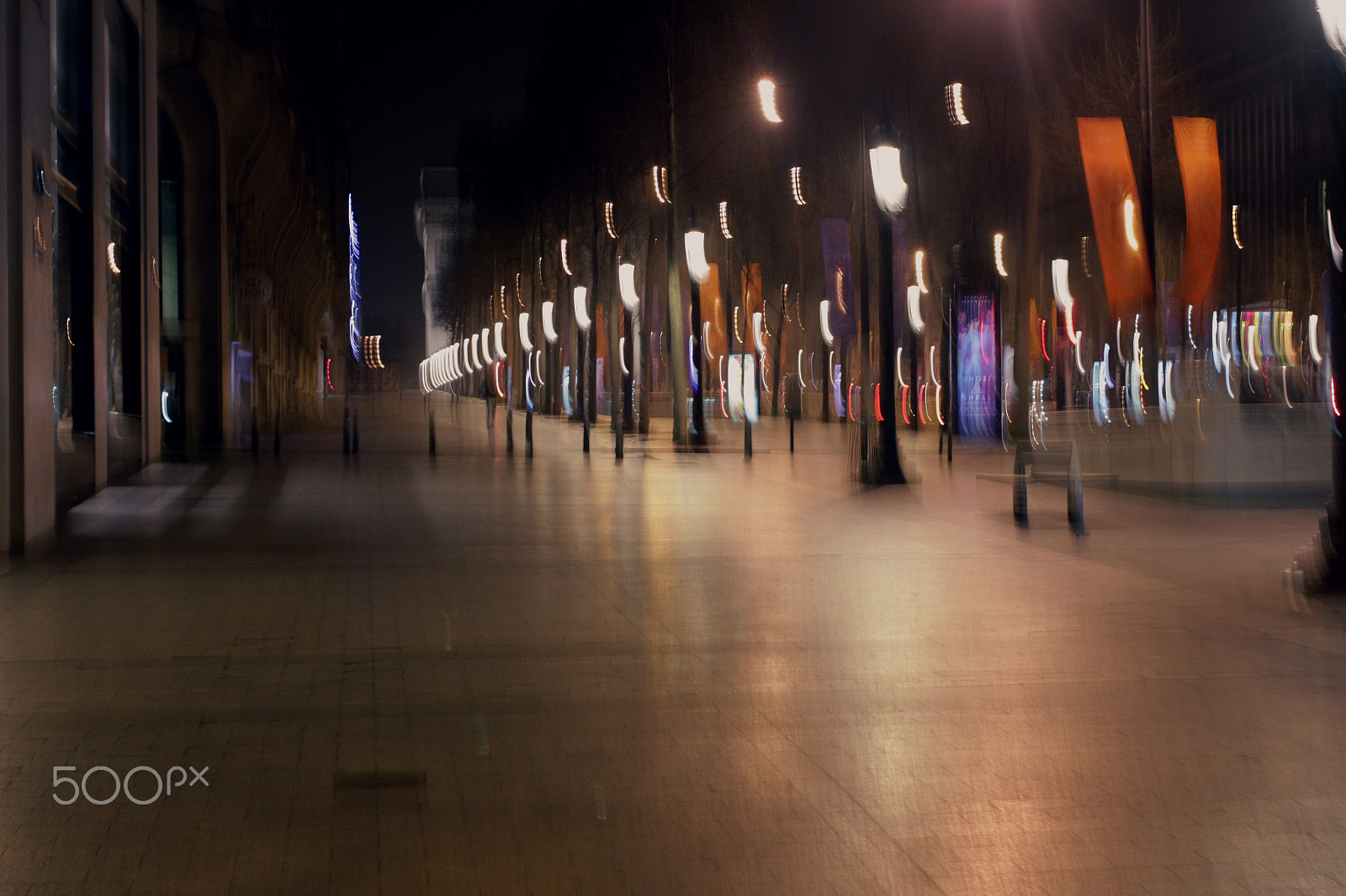 Canon EOS 550D (EOS Rebel T2i / EOS Kiss X4) sample photo. Champs-elysée, paris photography