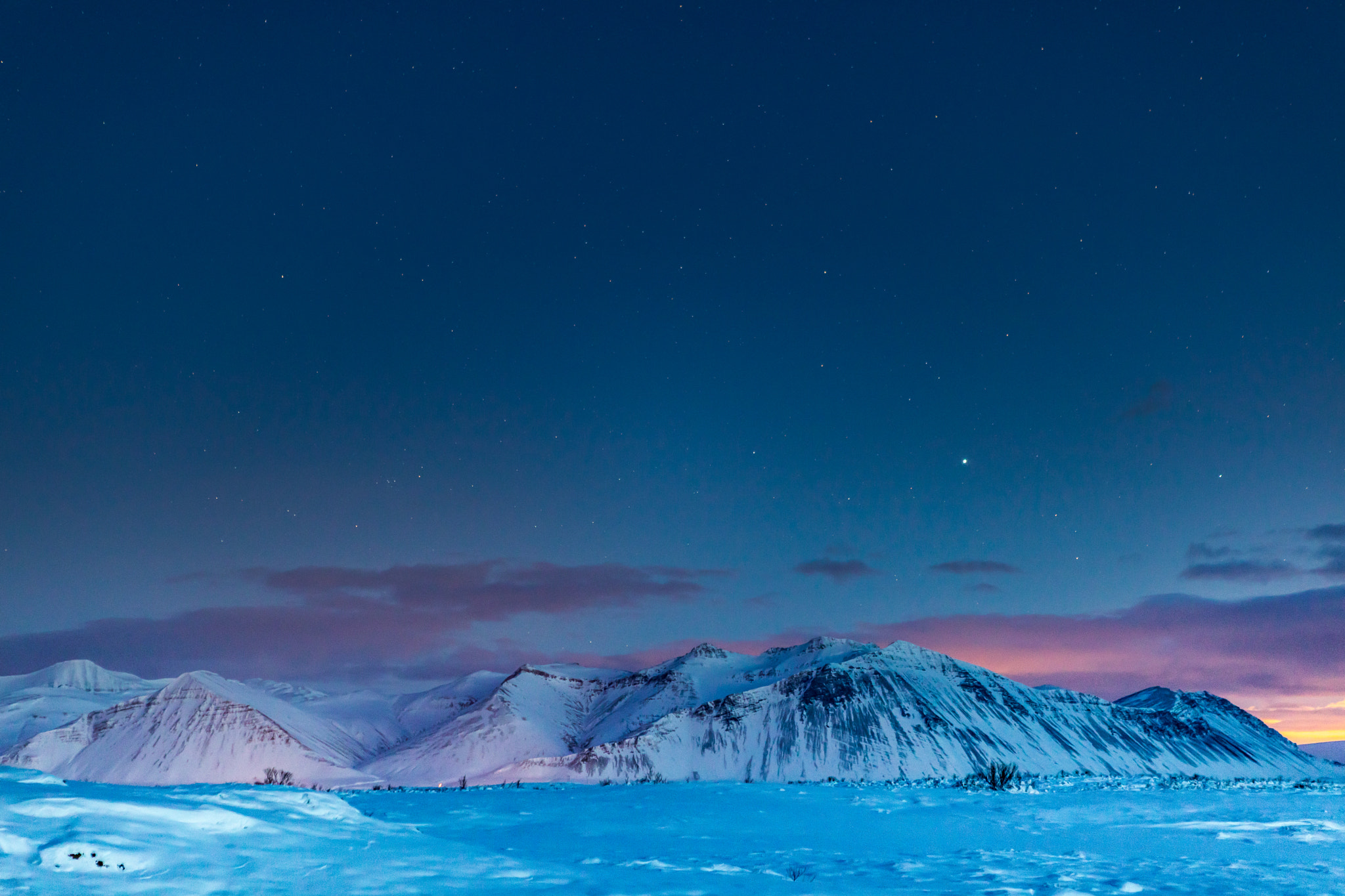 Canon EF 24-70mm F2.8L USM sample photo. Hafnarfjall mountain - iceland photography