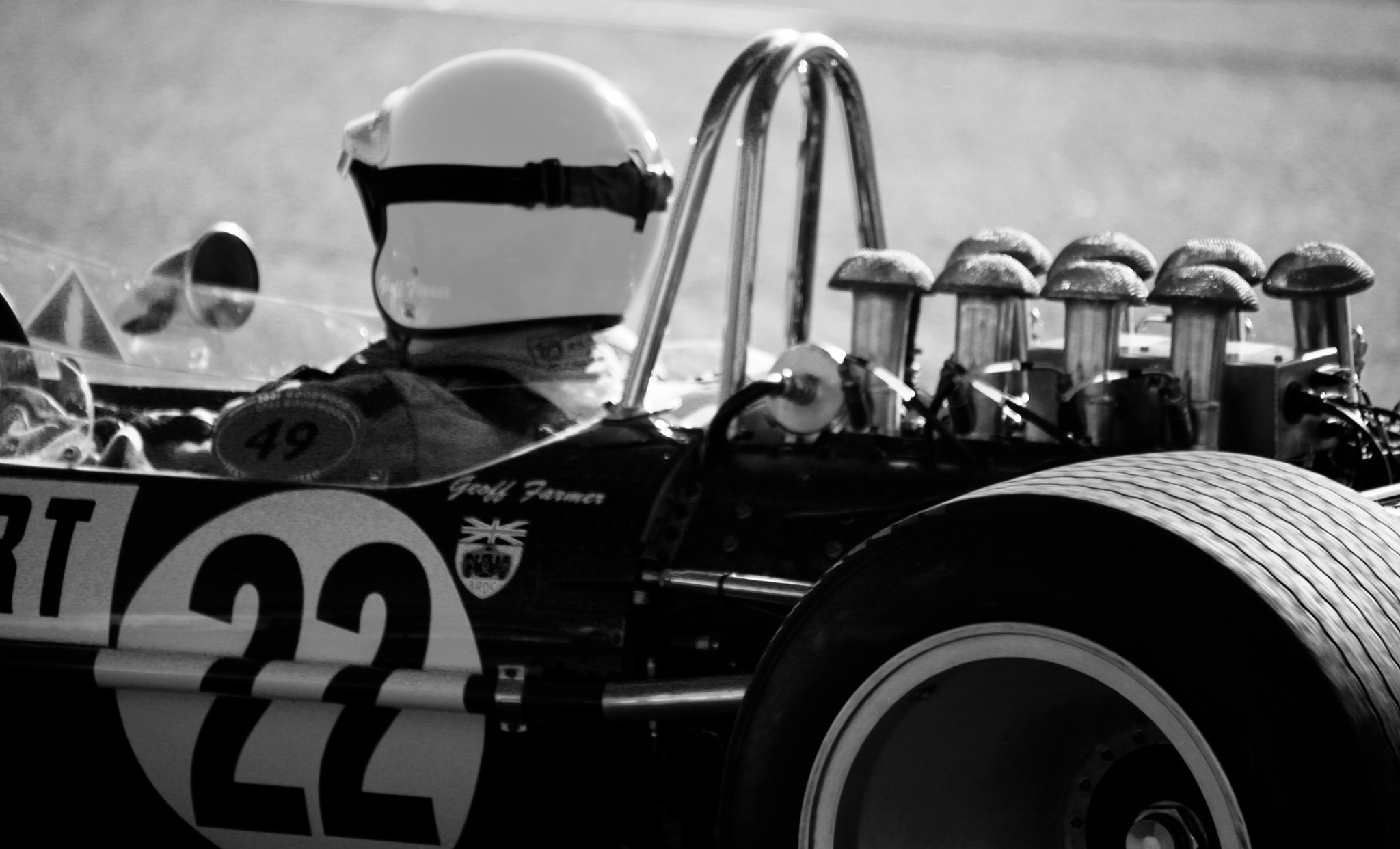 Sigma 150-500mm F5-6.3 DG OS HSM sample photo. The race is on photography