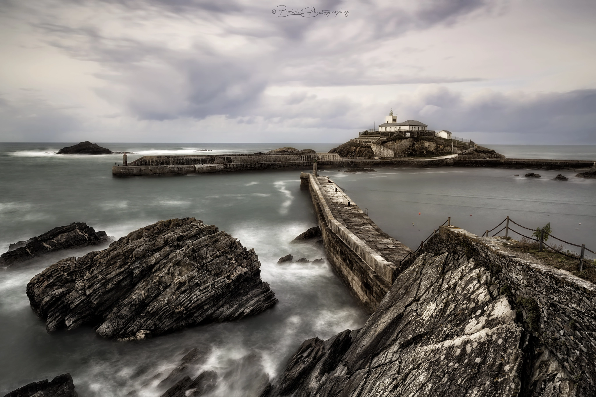 Sigma 24-70mm F2.8 EX DG Macro sample photo. Tapia de casariego (asturias. spain). photography