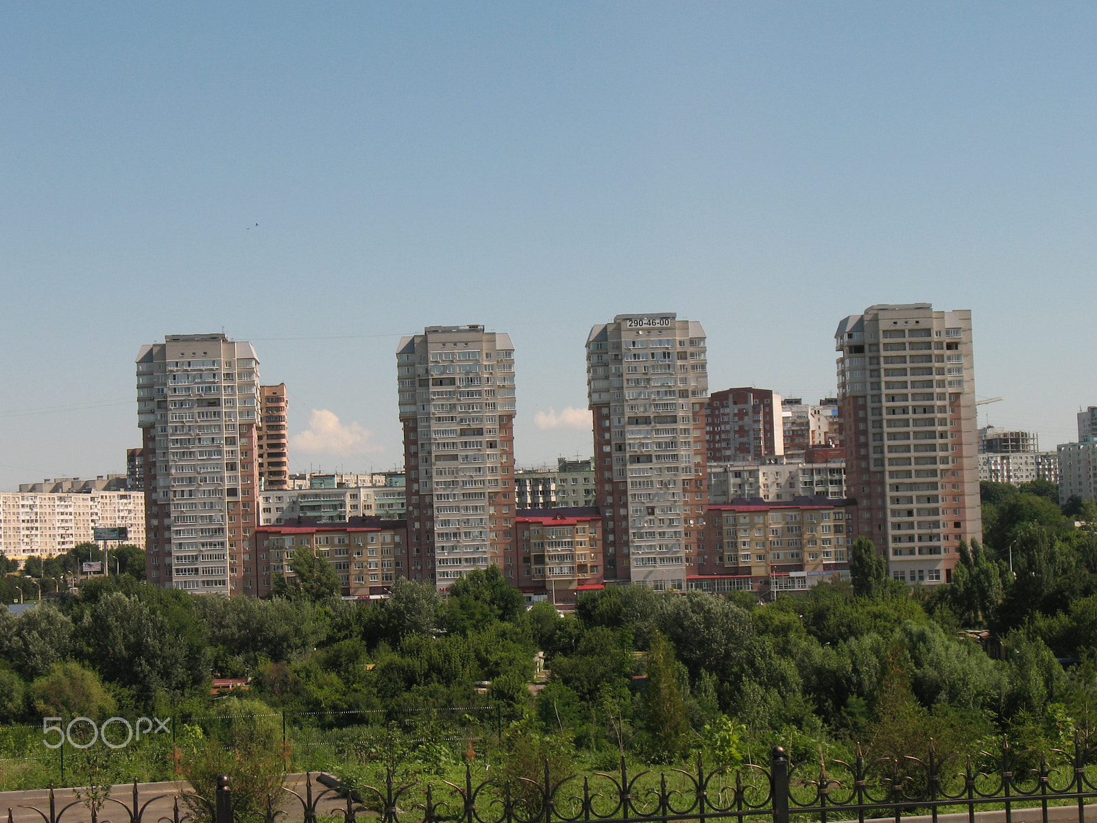Canon POWERSHOT A630 sample photo. Prospect komarova. method of building a block. photography