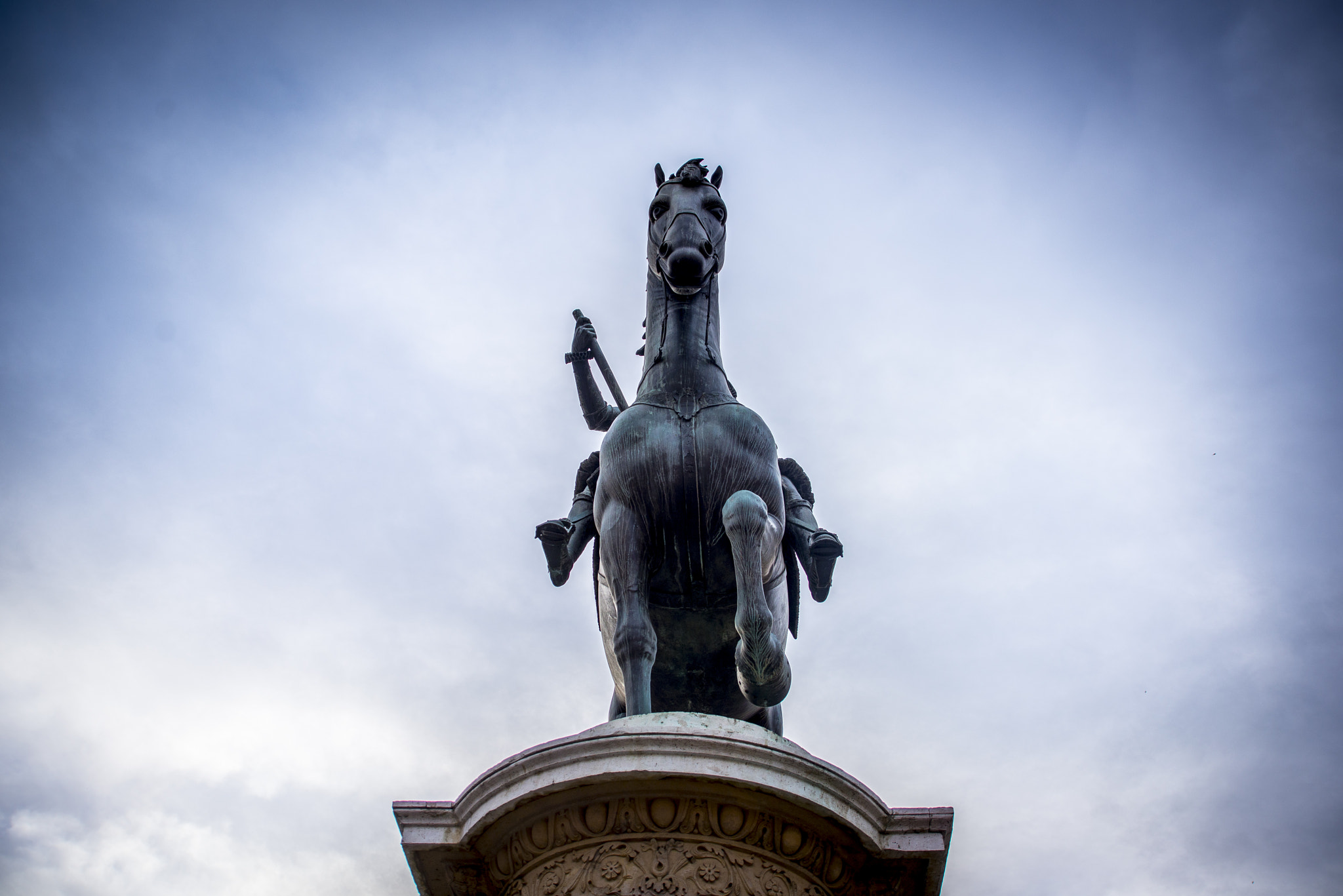 AF Zoom-Nikkor 28-105mm f/3.5-4.5D IF sample photo. Plaza mayor. photography