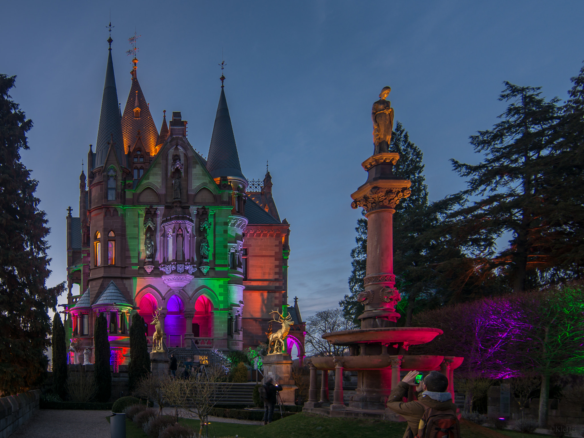Tokina AT-X Pro 12-24mm F4 (IF) DX sample photo. Schlossleuchten drachenburg 2017 photography