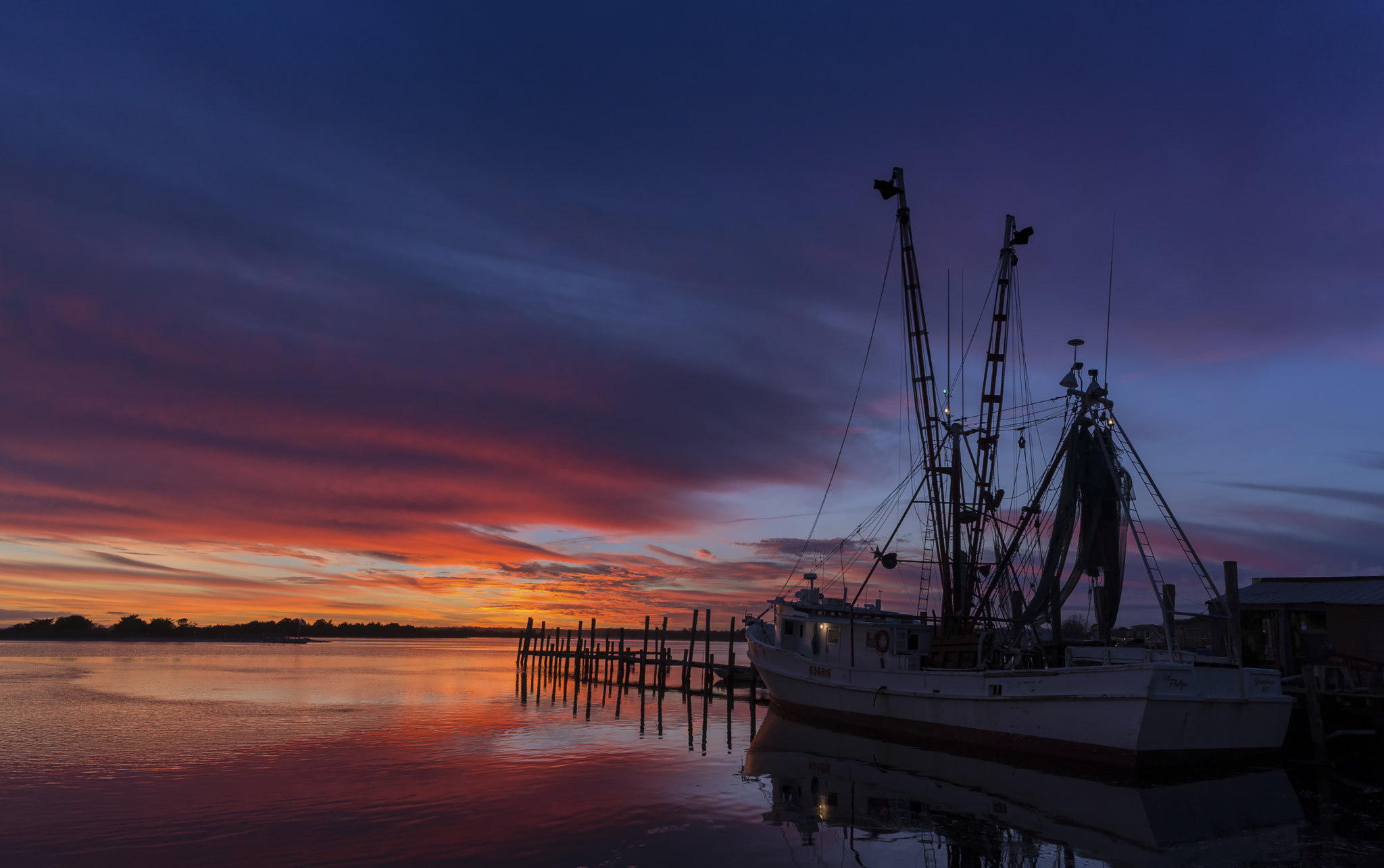 Tamron SP 15-30mm F2.8 Di VC USD sample photo. The capt phillips photography