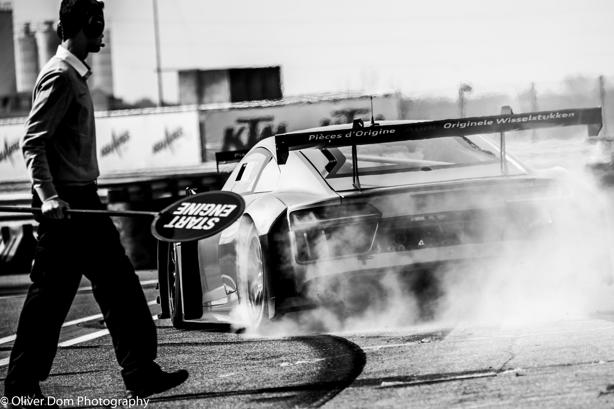 Sigma 150-600mm F5-6.3 DG OS HSM | S sample photo. Pit stop photography