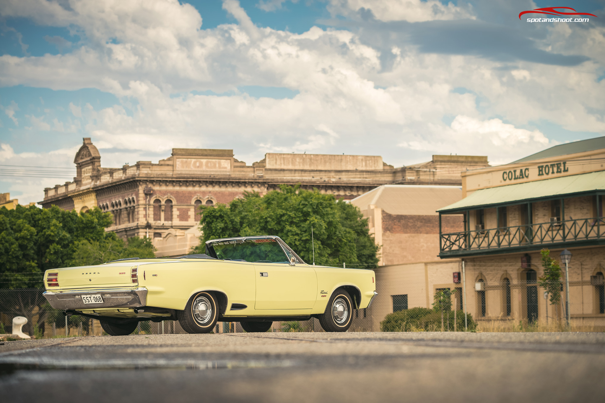 Nikon AF-S Nikkor 70-200mm F4G ED VR sample photo. 1968 rambler rebel convertible photography