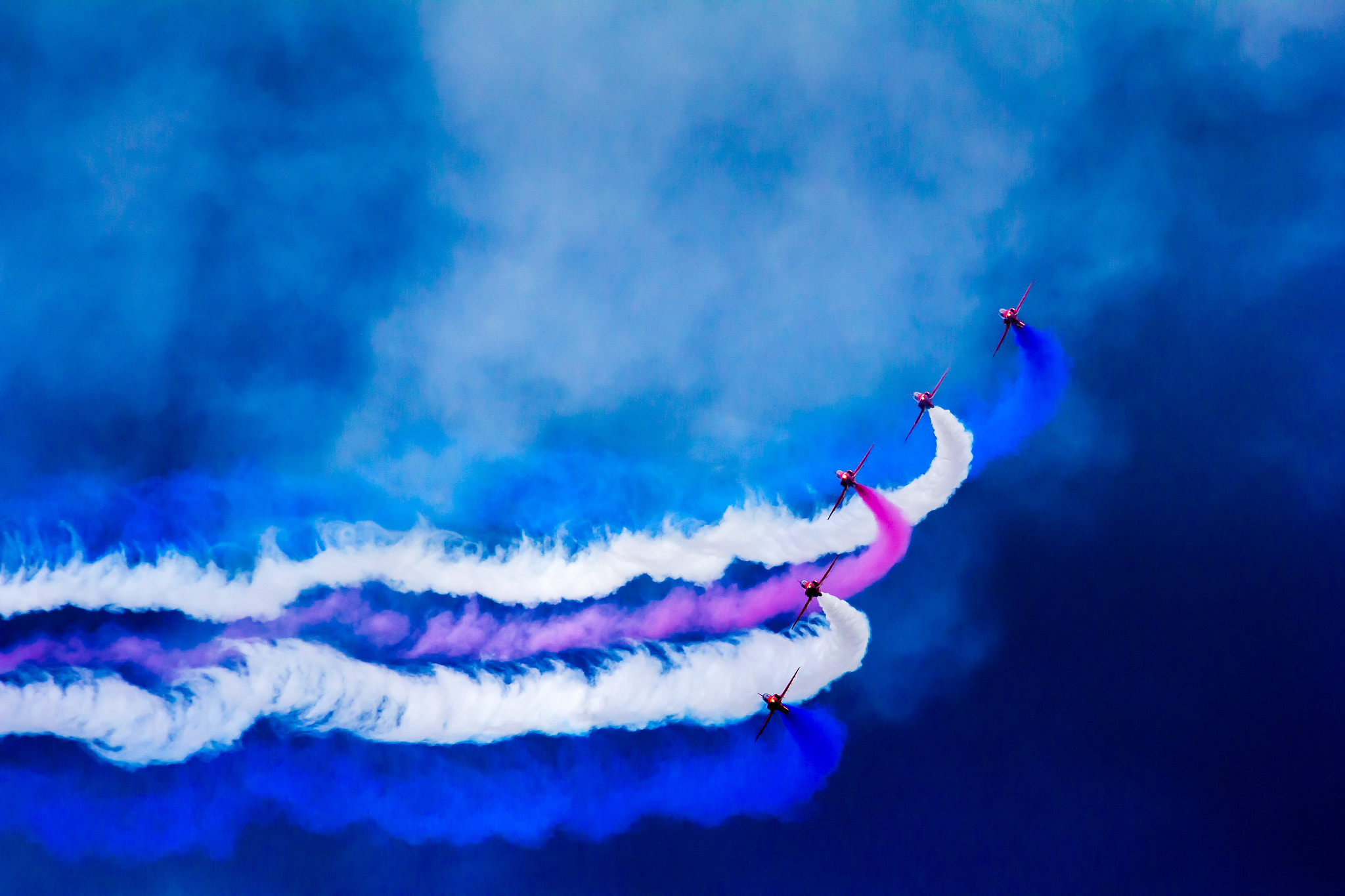 Canon EF-S 55-250mm F4-5.6 IS sample photo. Red arrows, riat 2016 photography