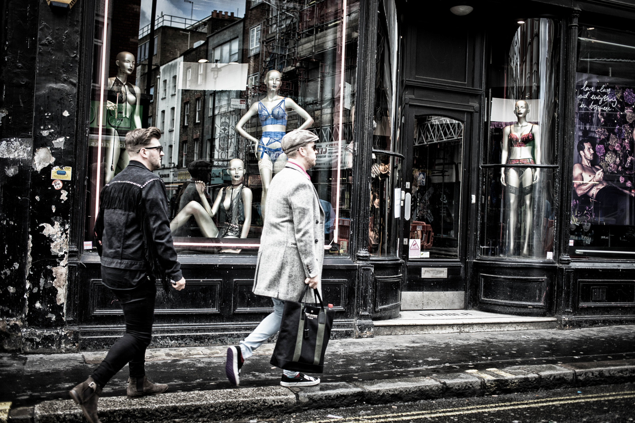 Canon EF 40mm F2.8 STM sample photo. Sirens photography