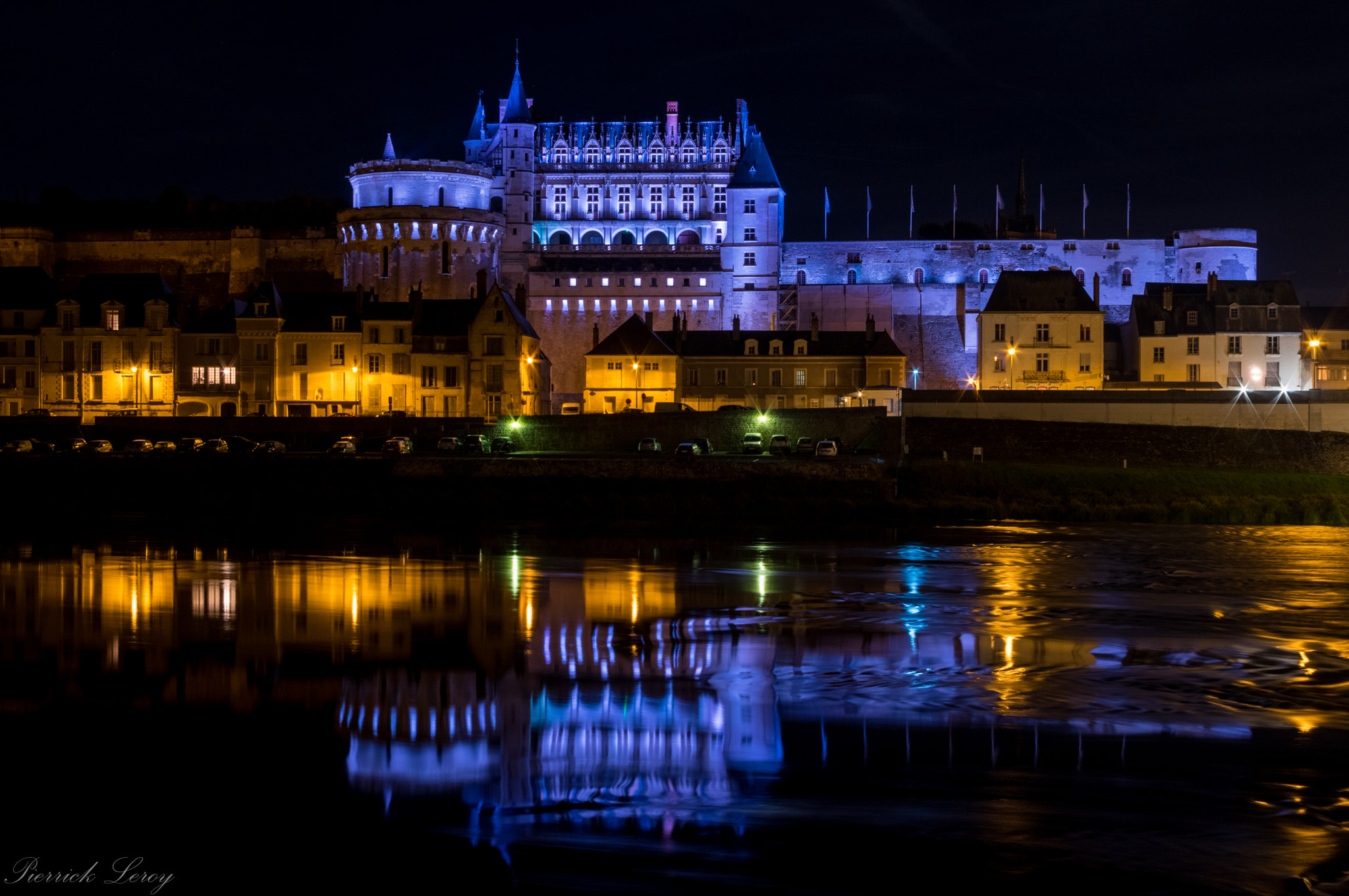Pentax smc DA 18-55mm F3.5-5.6 AL WR sample photo. Amboise photography