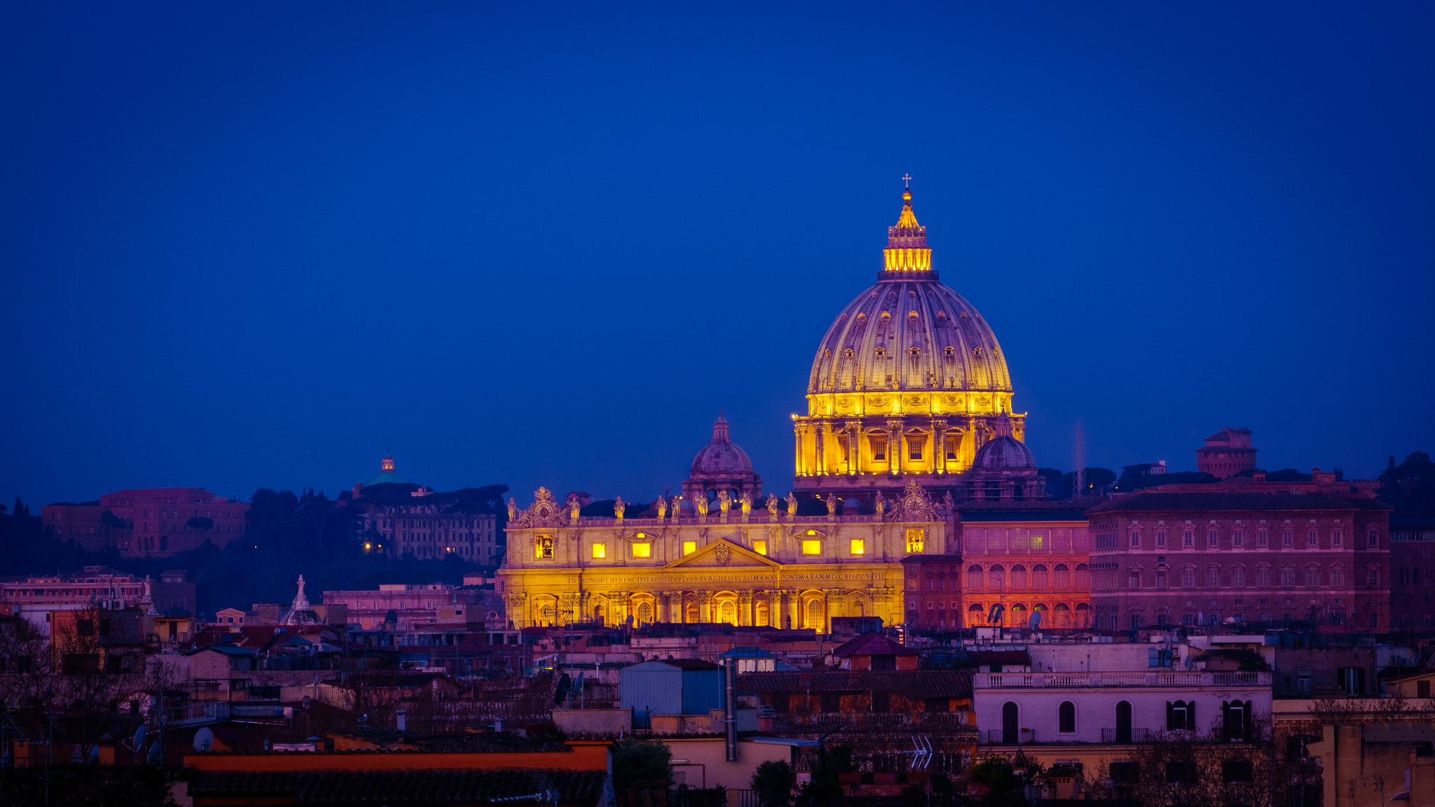 Sony a6300 + Sony E 18-200mm F3.5-6.3 OSS sample photo. St. peters at sunrise photography