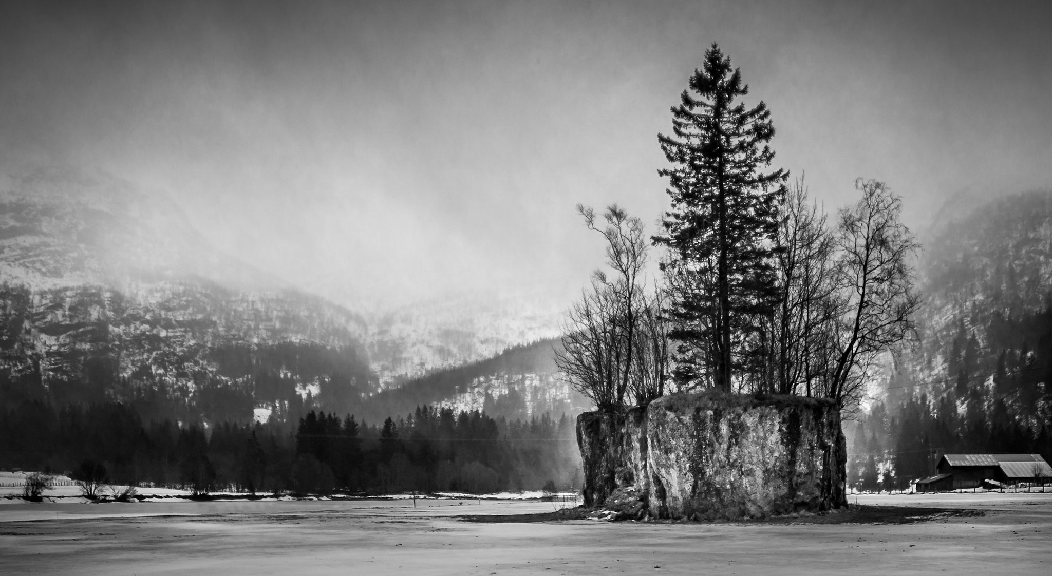 Nikon D810A sample photo. In this gorgeous valley eksingdalen west cost berg ... photography