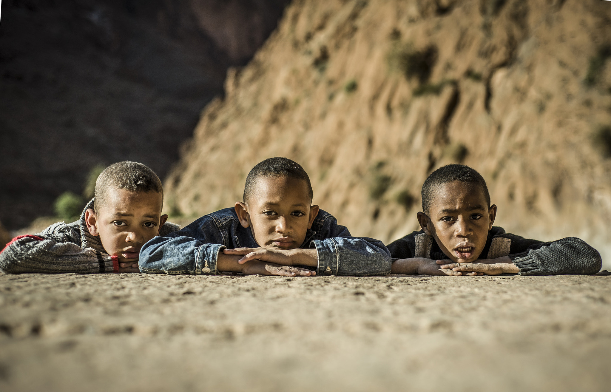 Nikon D700 + Nikon AF Nikkor 50mm F1.8D sample photo. Three children from todra gorge photography