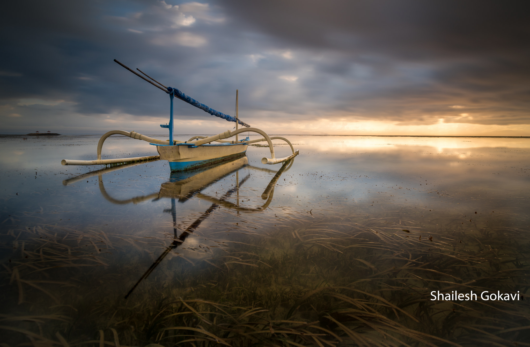 Sigma 17-35mm F2.8-4 EX DG  Aspherical HSM sample photo. Sunrise at sanur photography