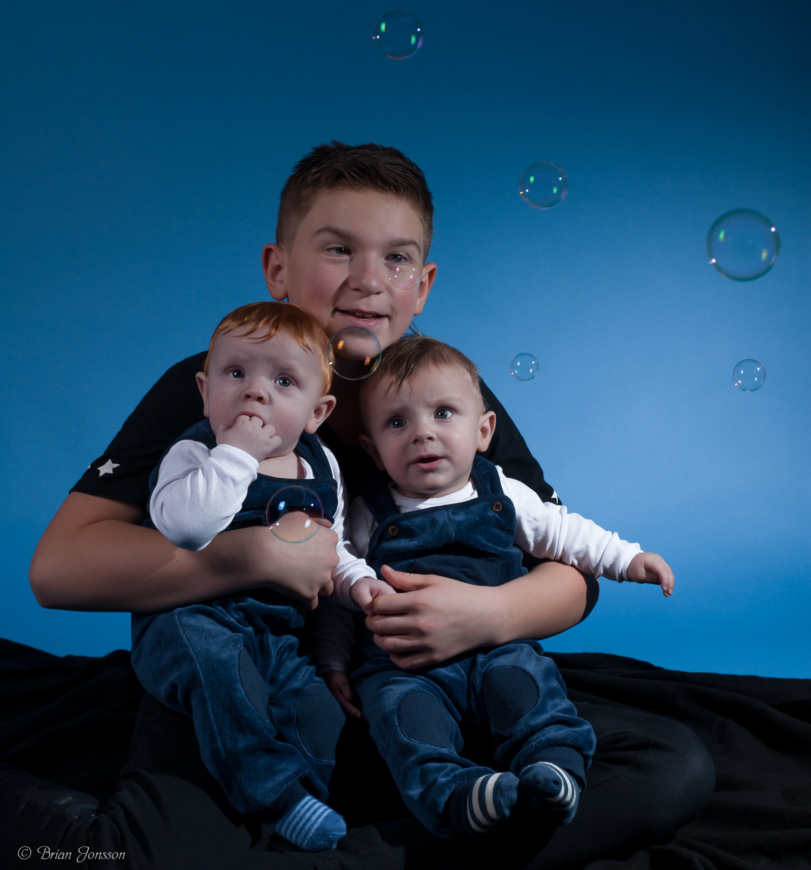 Nikon D3 sample photo. 7 month old boys :-) photography