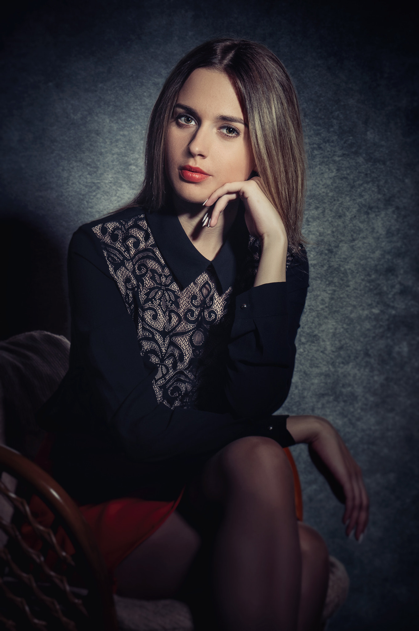 Nikon AF-S Nikkor 24-70mm F2.8G ED sample photo. Алиса photography