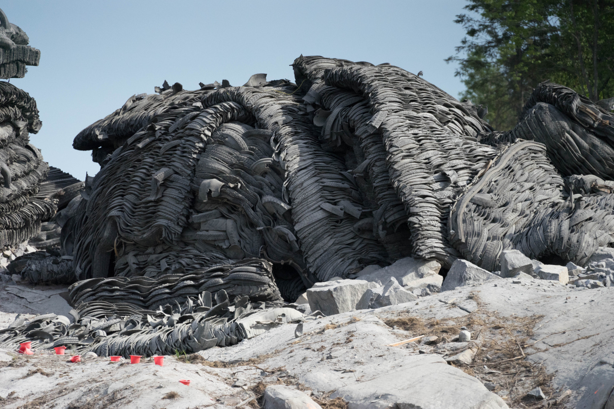 Sony FE 70-300mm F4.5-5.6 G OSS sample photo. Shredded tires photography