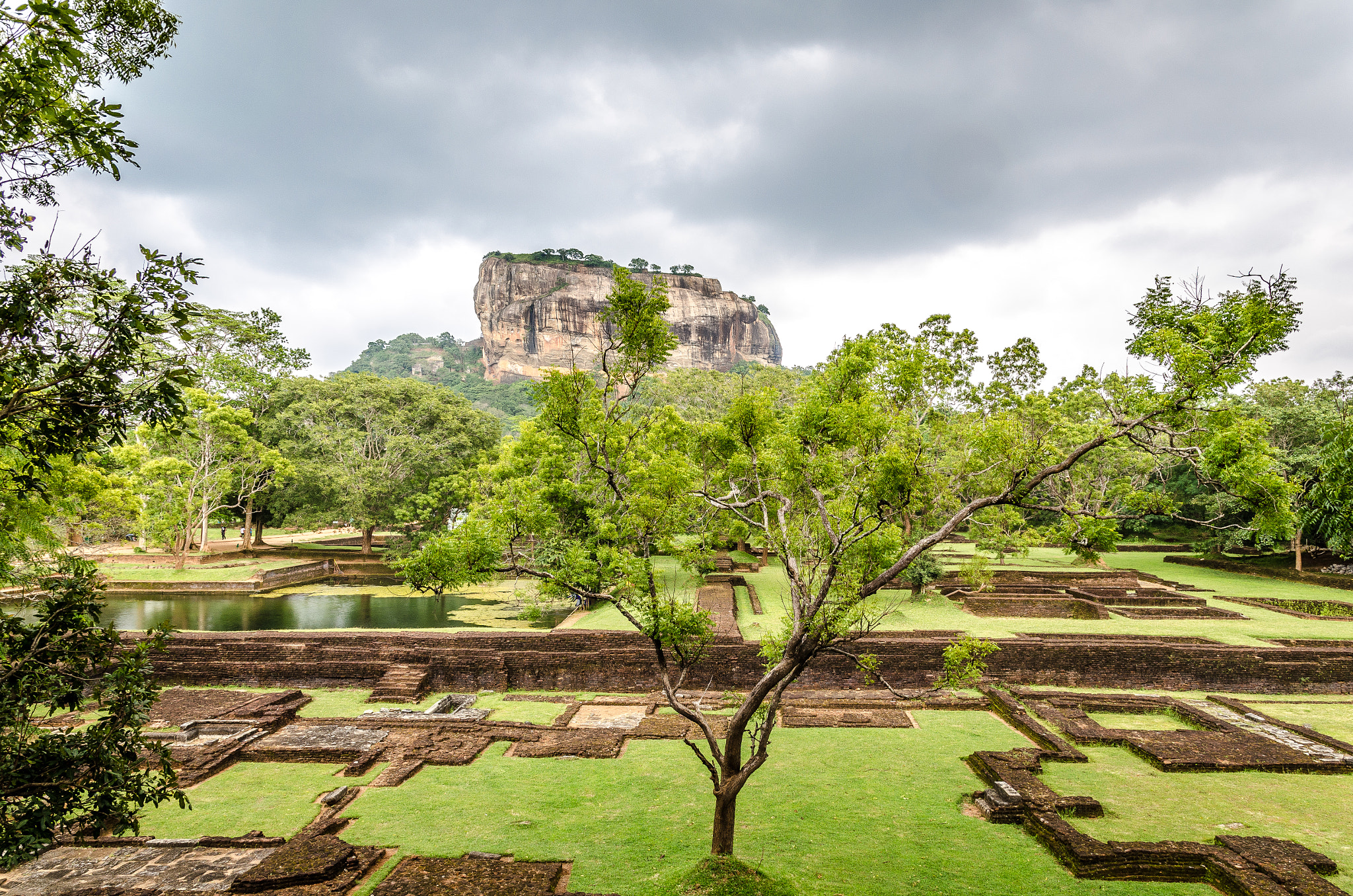 Sigma 17-50mm F2.8 EX DC OS HSM sample photo. Lion's rock sigiriya photography