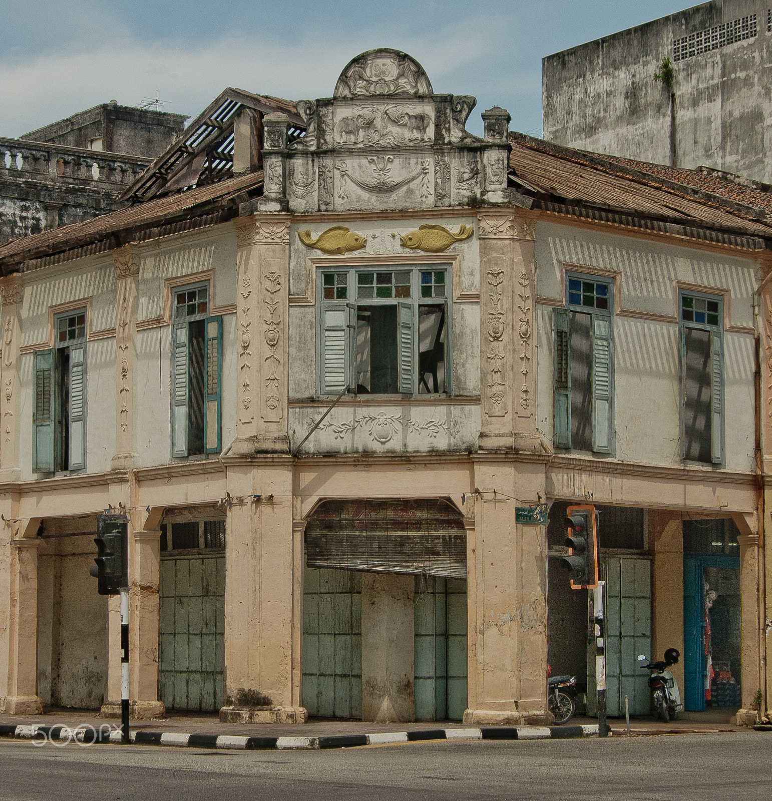TAMRON SP AF 28-105mm F2.8 LD Aspherical IF 176D sample photo. Batu pahat street scene photography