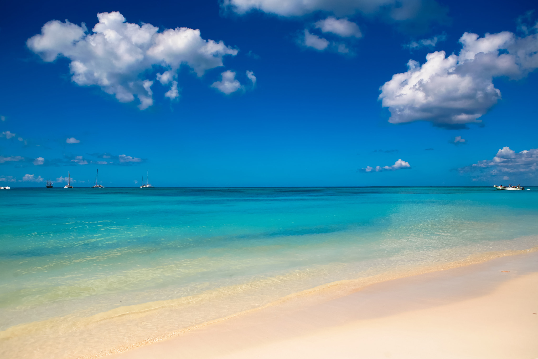 Canon EOS 5D + Canon EF 24-70mm F2.8L USM sample photo. Beach ll photography