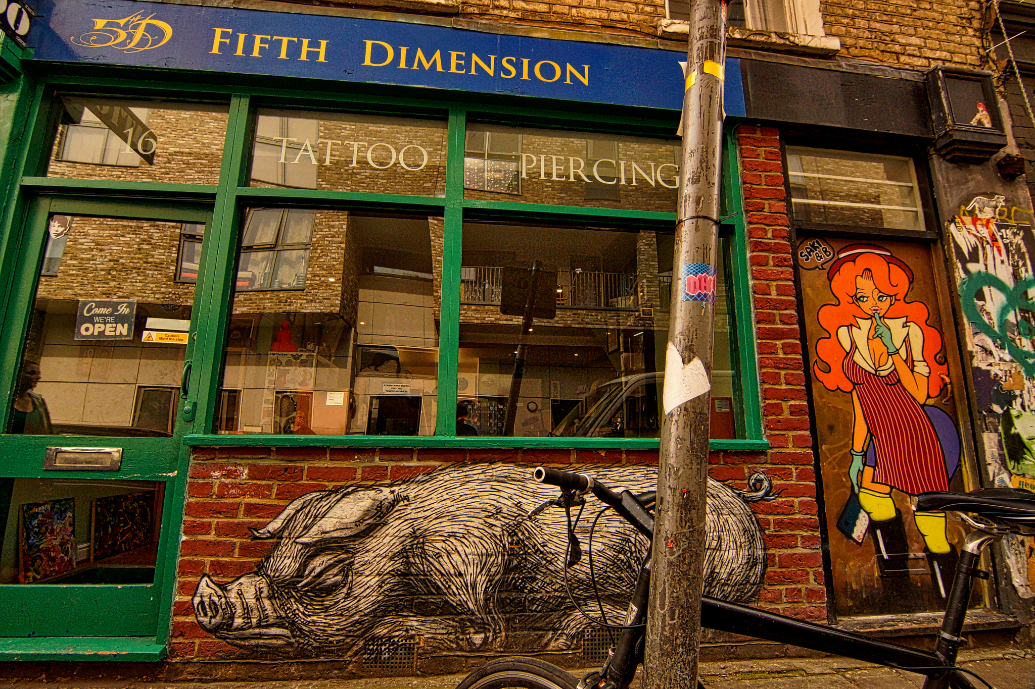 Sony SLT-A65 (SLT-A65V) sample photo. Brick lane photography