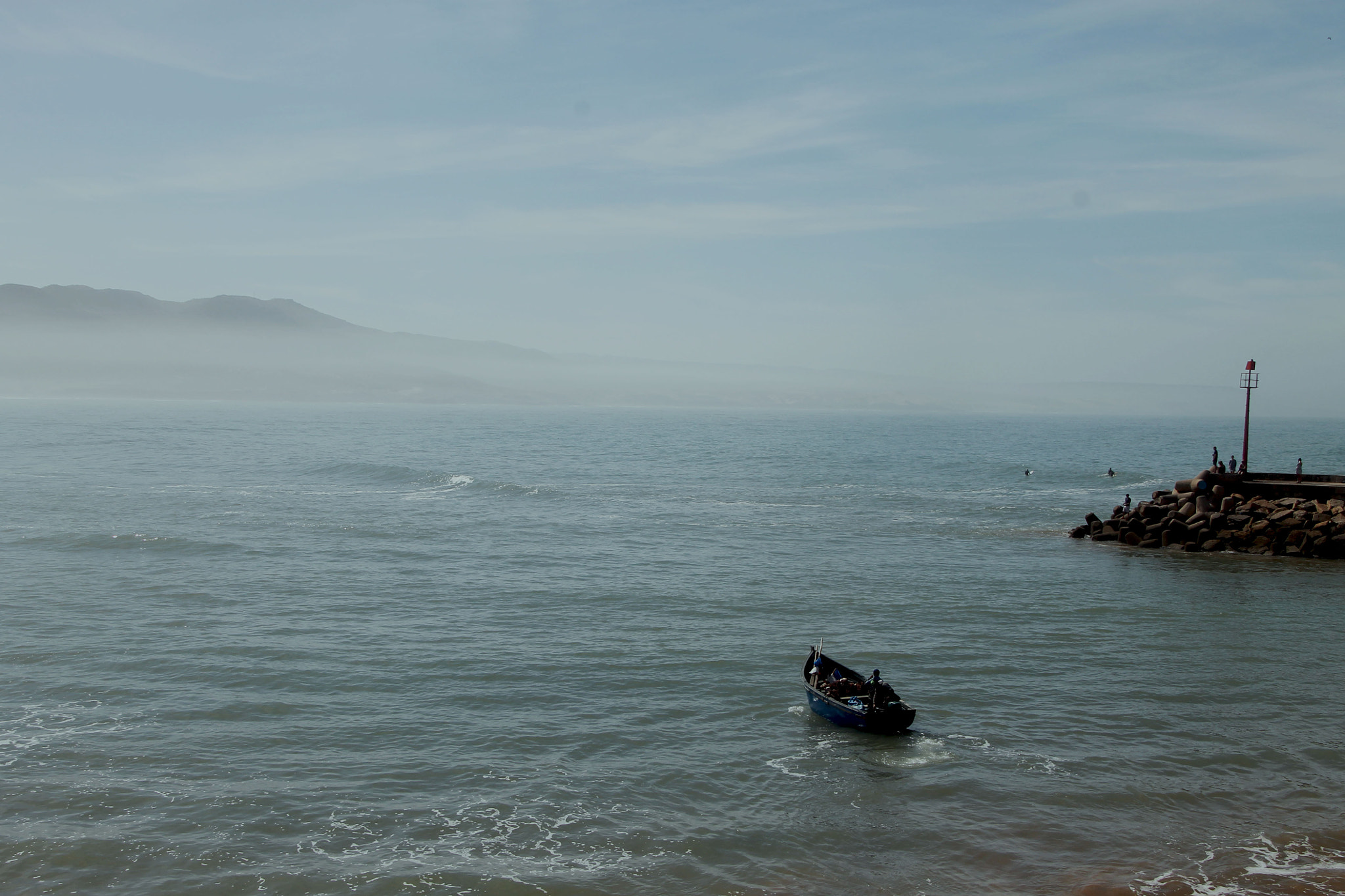 Canon EOS 1100D (EOS Rebel T3 / EOS Kiss X50) sample photo. Destination : the sea photography