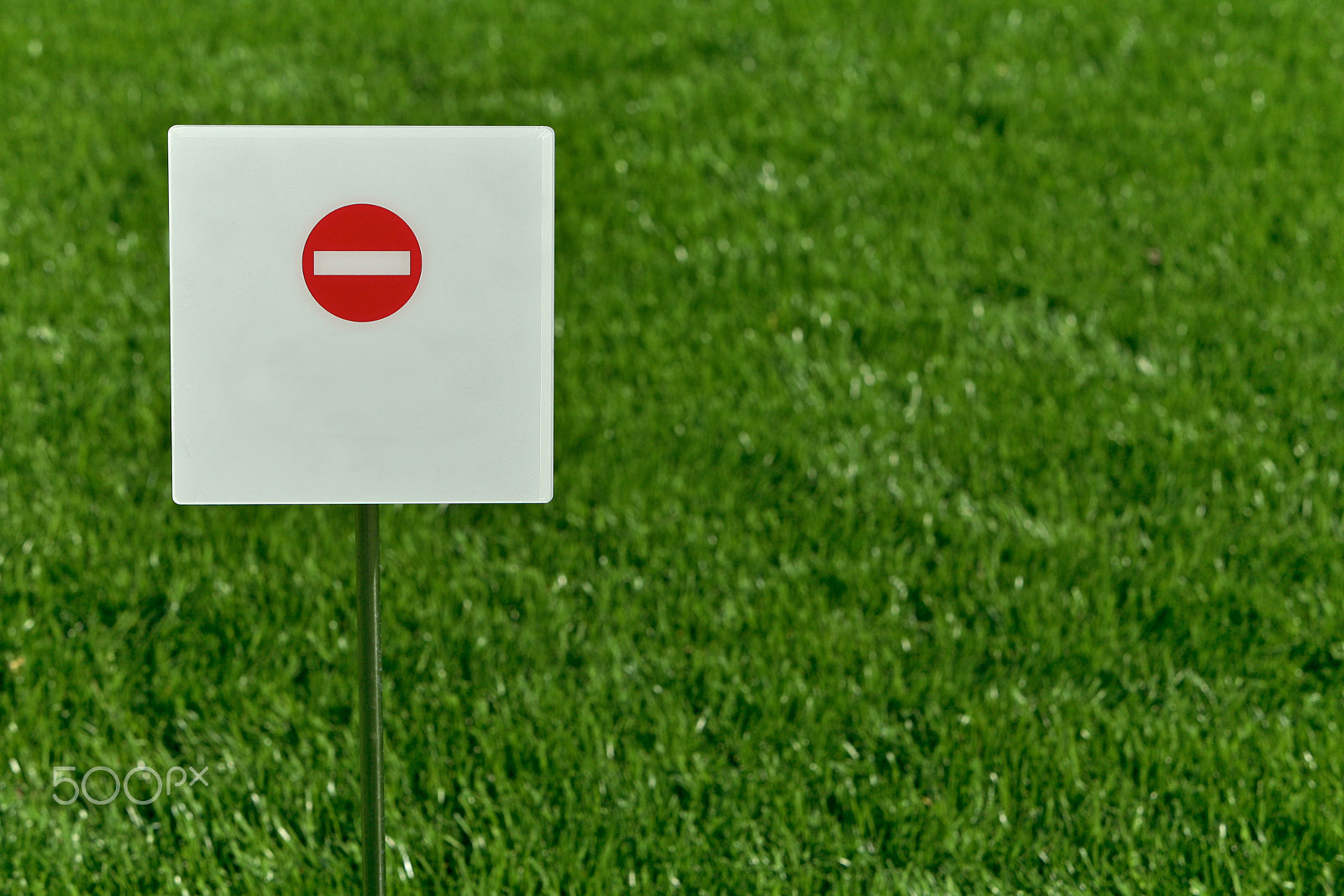 Canon EF 70-200mm F2.8L IS USM sample photo. No entry sign photography