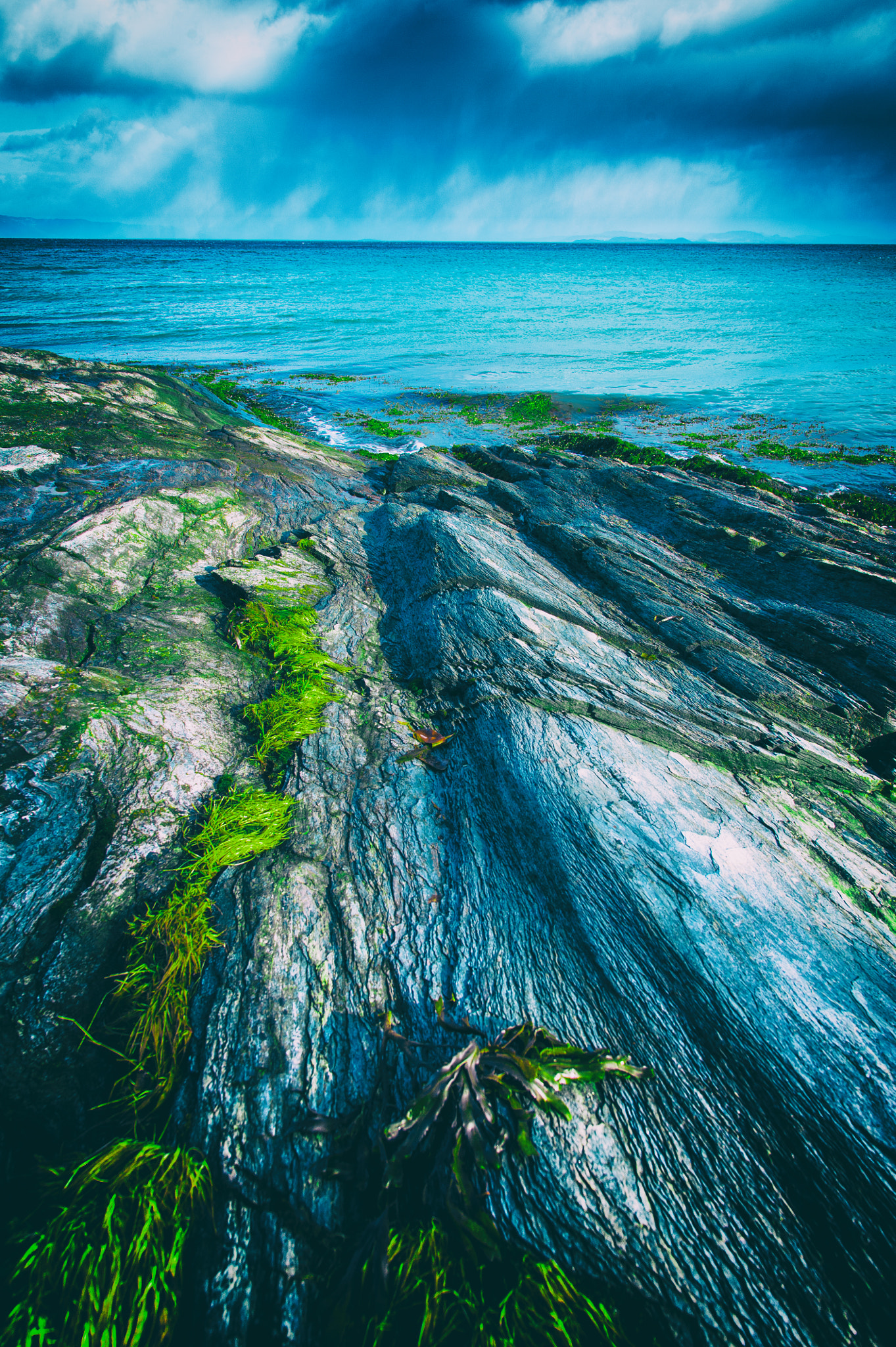 Nikon AF-S Nikkor 24-120mm F4G ED VR sample photo. Coast photography