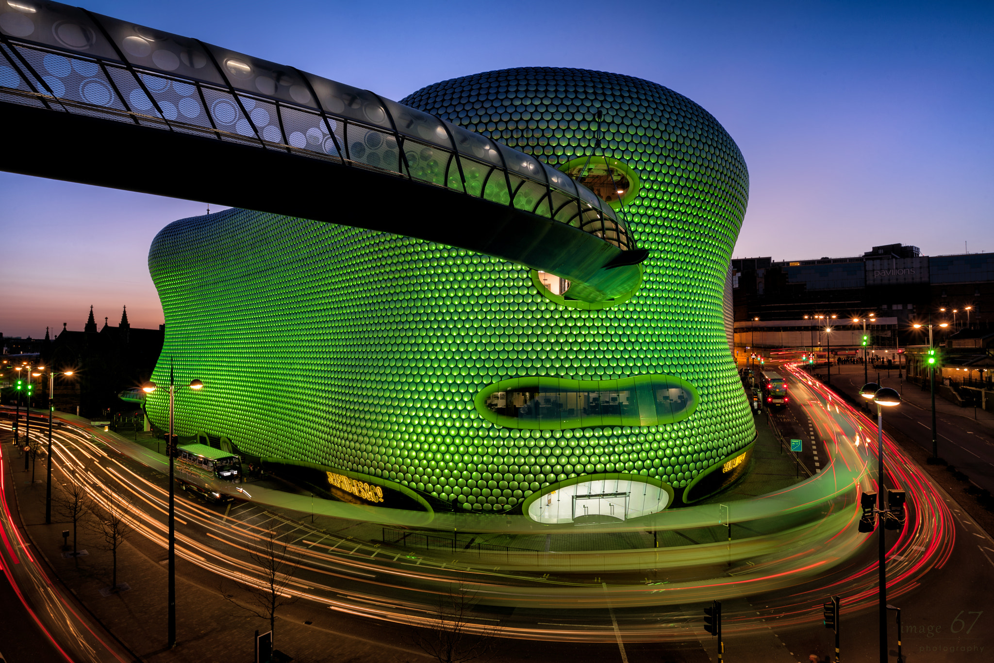 Nikon D750 + Nikon AF-S Nikkor 18-35mm F3.5-4.5G ED sample photo. Selfridges birmingham green for st patrick's day photography