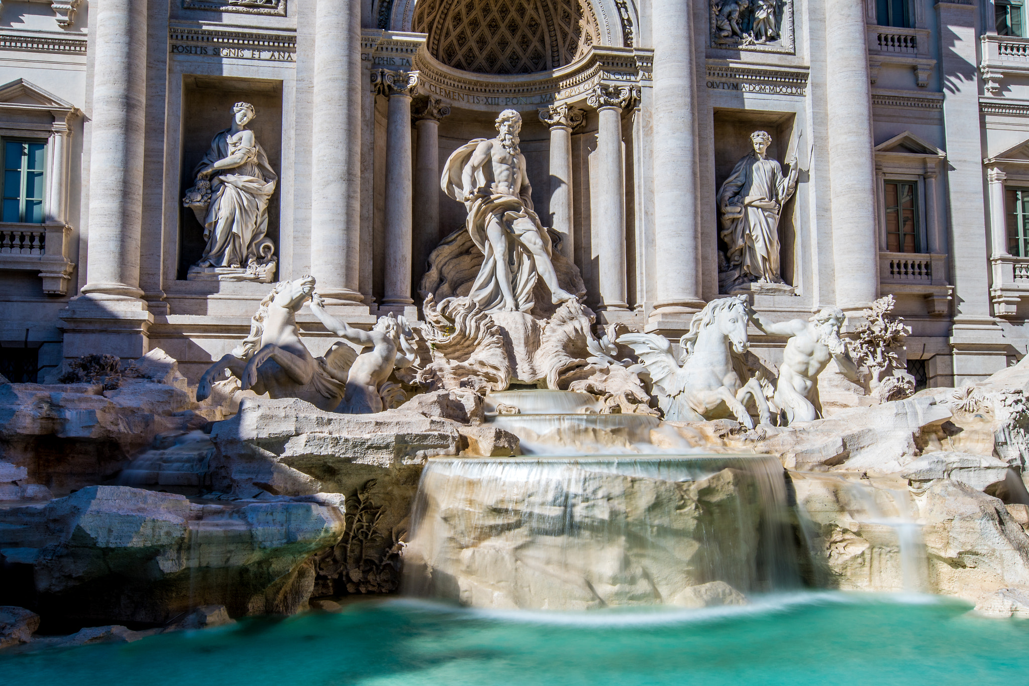 Sony a7R II + Sony DT 50mm F1.8 SAM sample photo. Trevi fountain photography