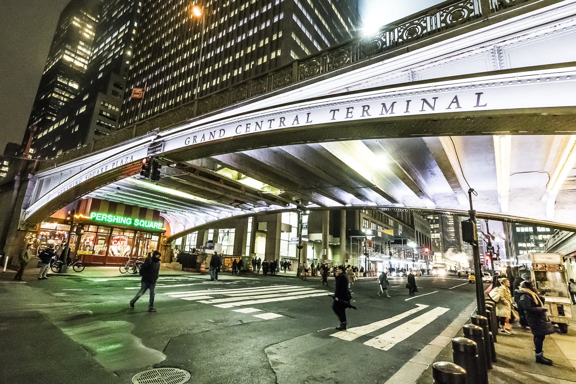 Nikon D5300 + Sigma 10-20mm F3.5 EX DC HSM sample photo. Grand central terminal, manhattan, new york photography