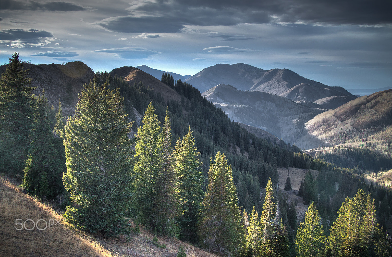 Canon EF-S 17-85mm F4-5.6 IS USM sample photo. Mountaintop evening photography