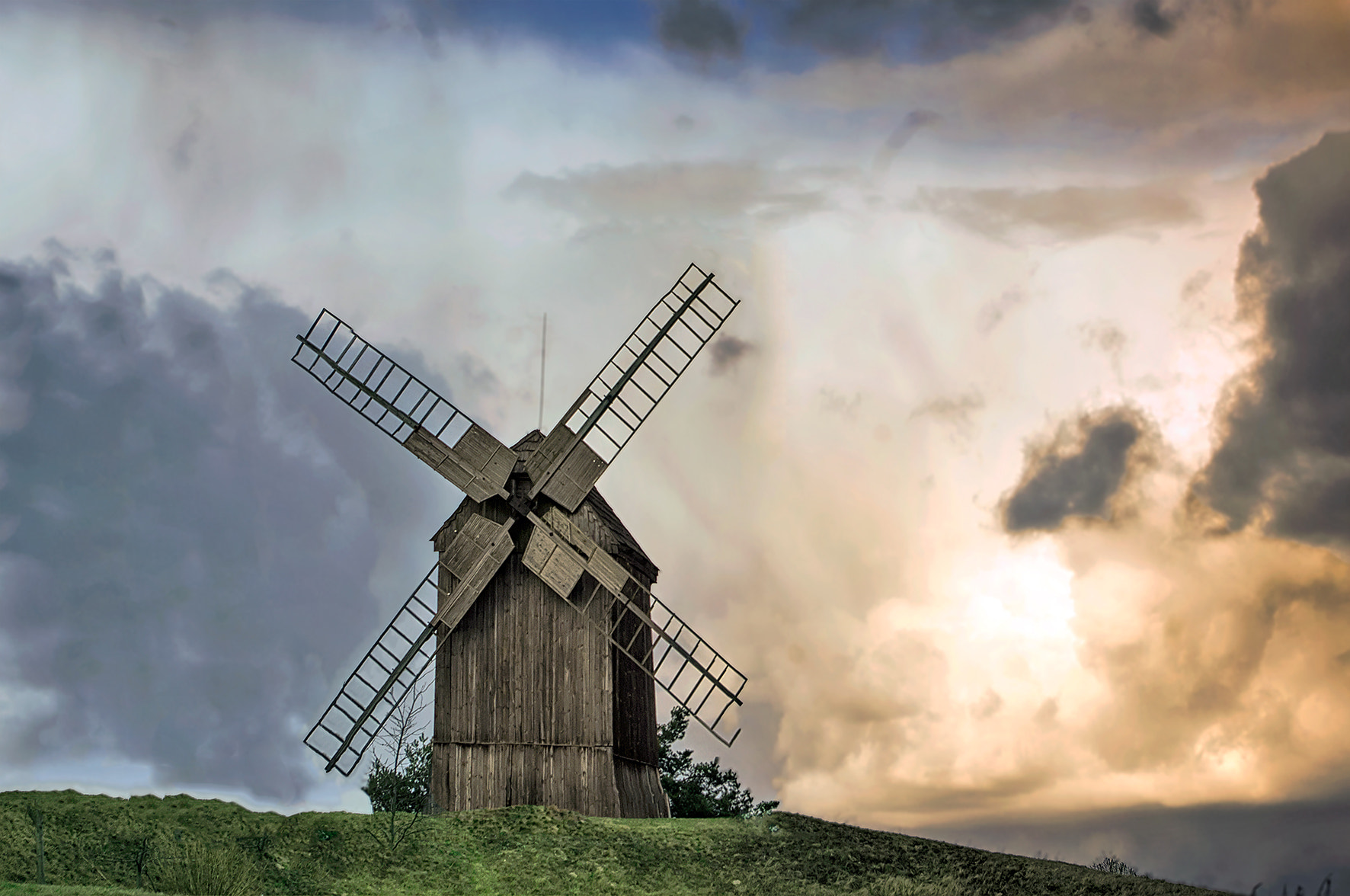 Pentax K-r sample photo. Windmill photography