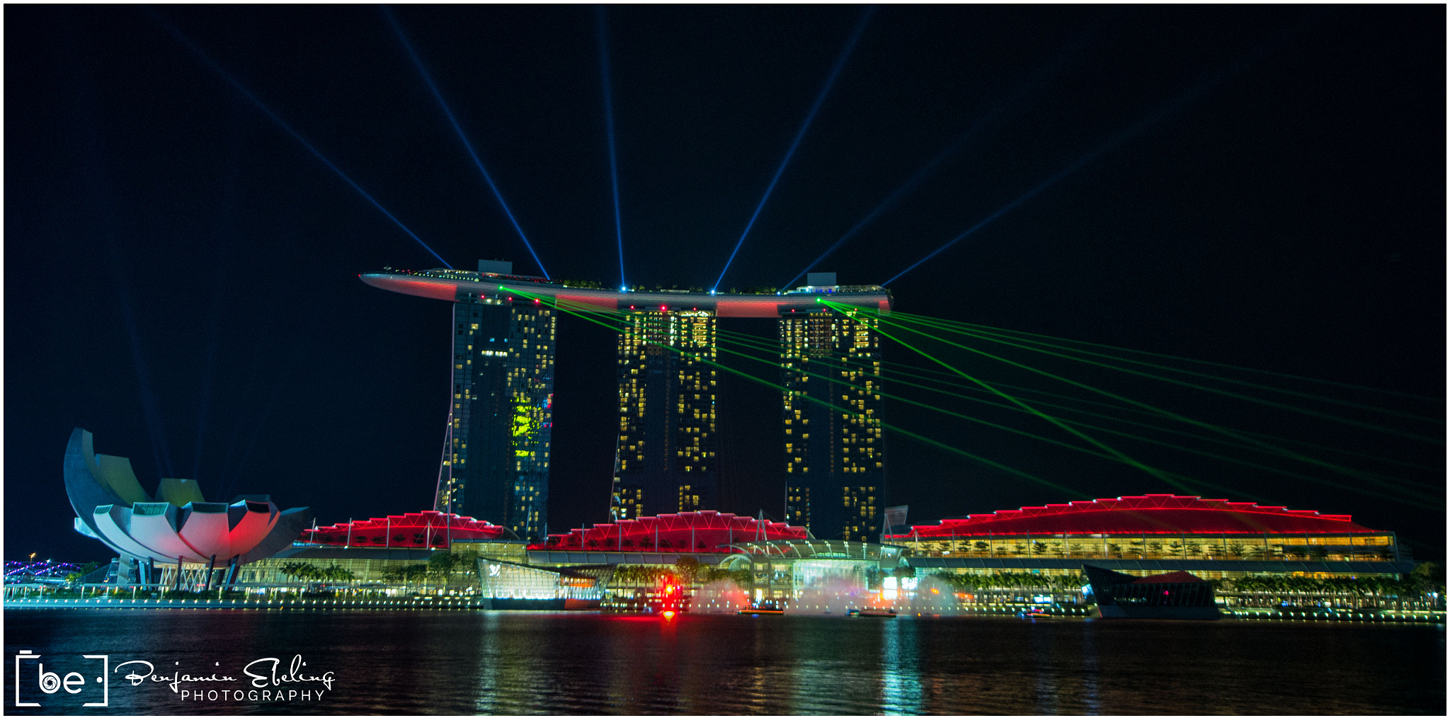 Sigma AF 10-20mm F4-5.6 EX DC sample photo. Singapur - marina bay sands ii photography