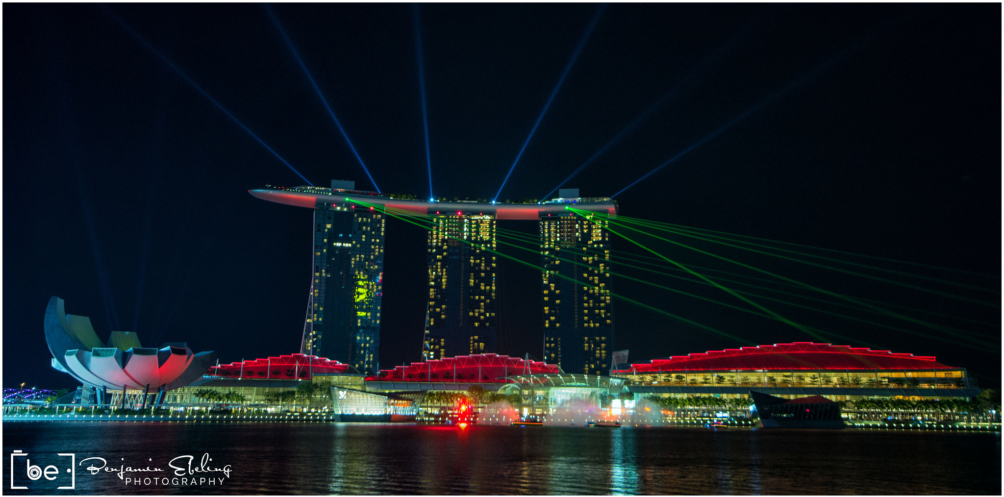 Sony Alpha DSLR-A580 sample photo. Singapur - marina bay sands ii photography