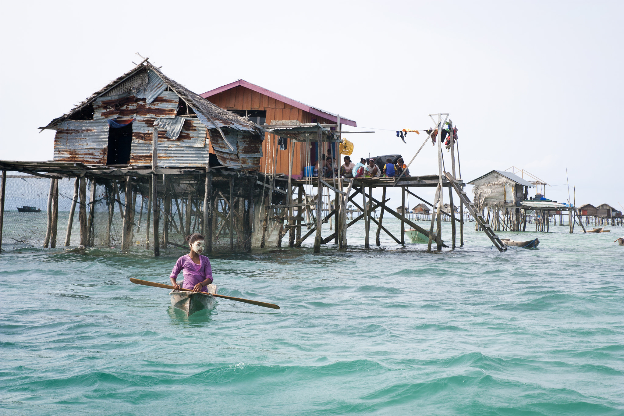 Canon EF-S 17-55mm F2.8 IS USM sample photo. When traveling through borneo.. photography