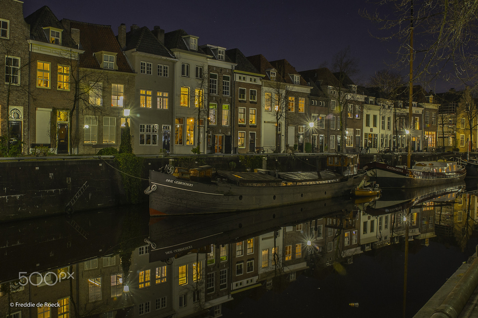 Tamron SP 24-70mm F2.8 Di VC USD sample photo. De binnendieze van den bosch bij avond photography