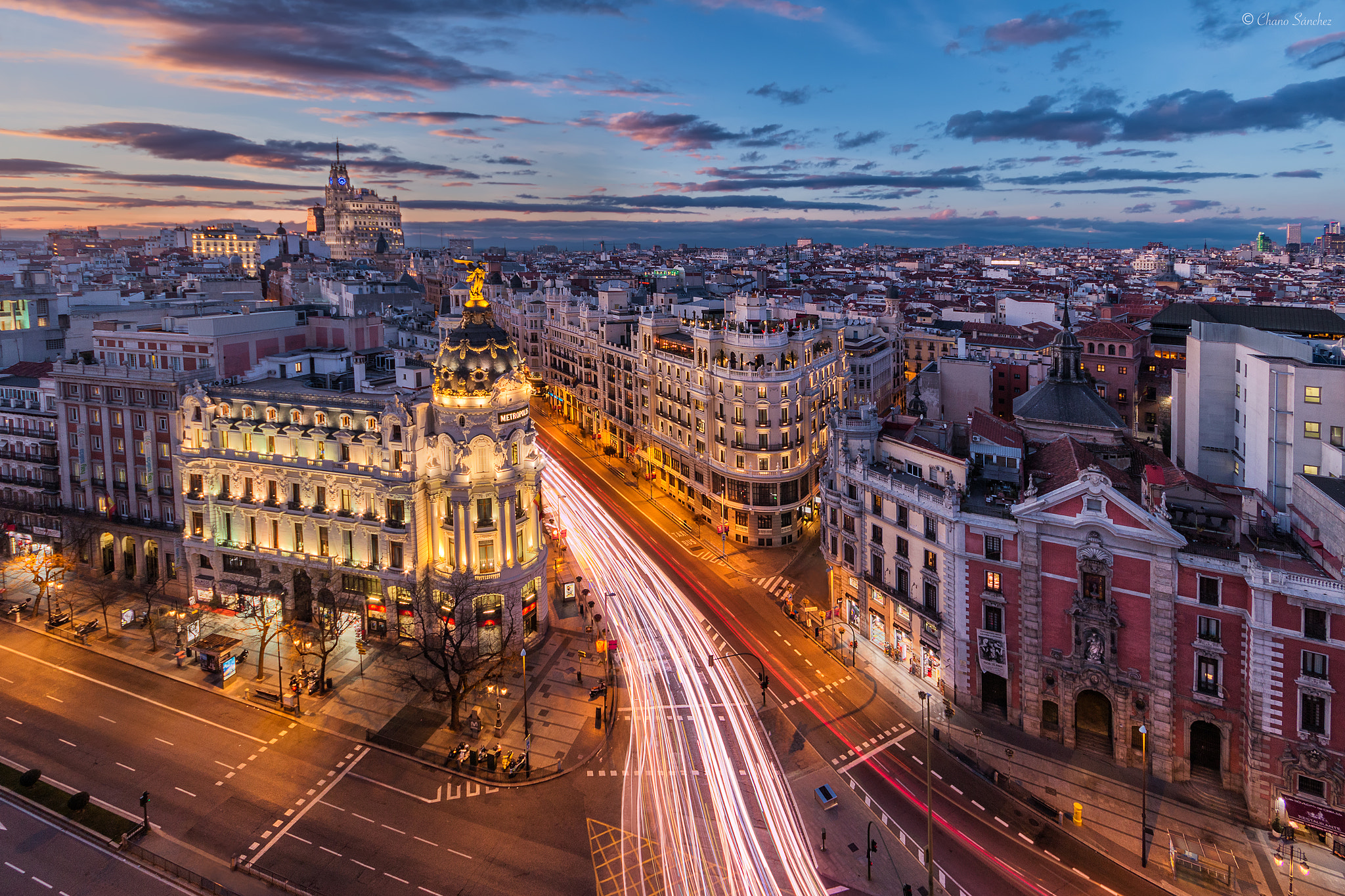 Canon EOS 70D sample photo. Capital of the night || madrid photography