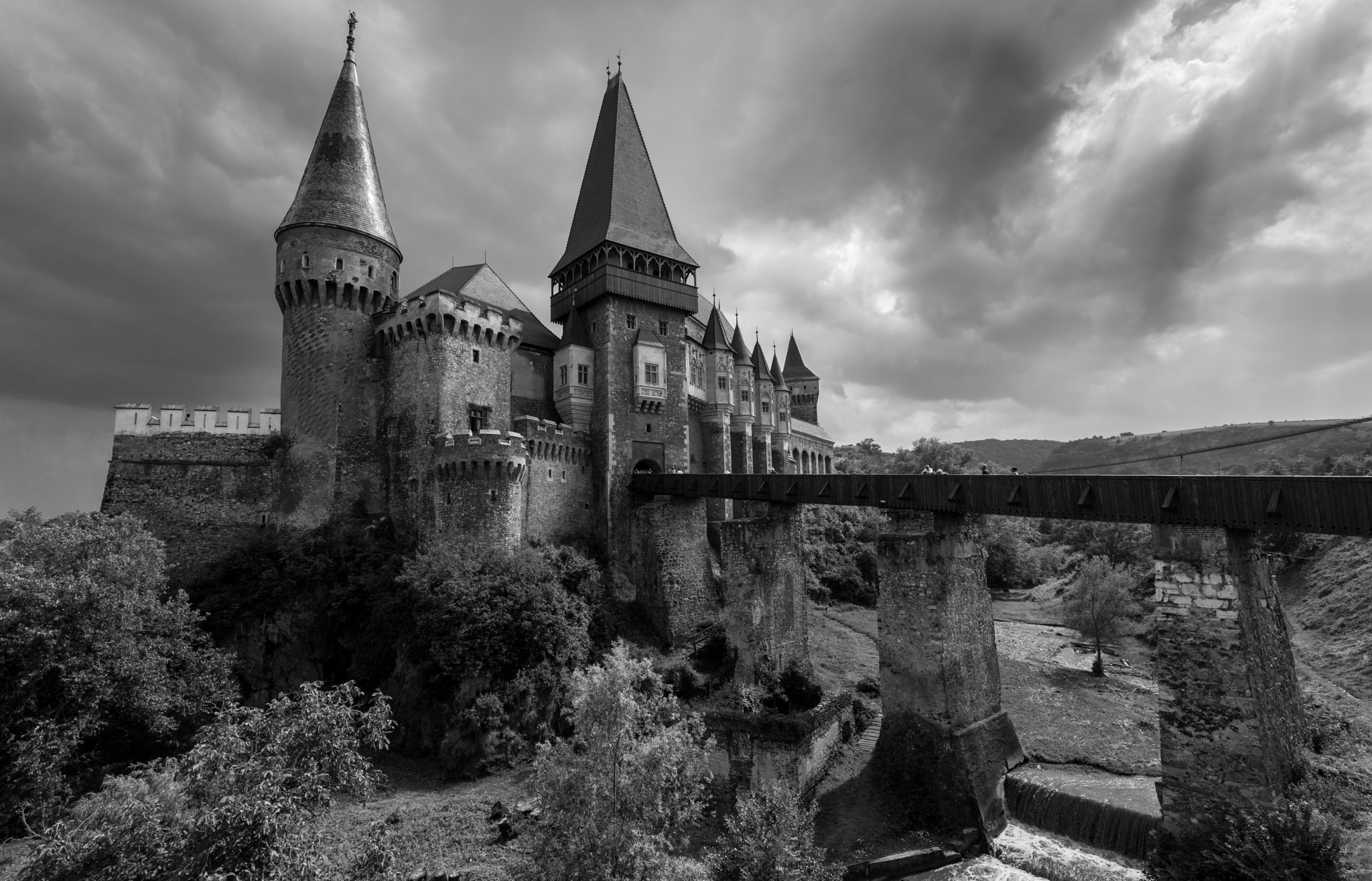 Nikon AF-S Nikkor 16-35mm F4G ED VR sample photo. Castle_001 photography