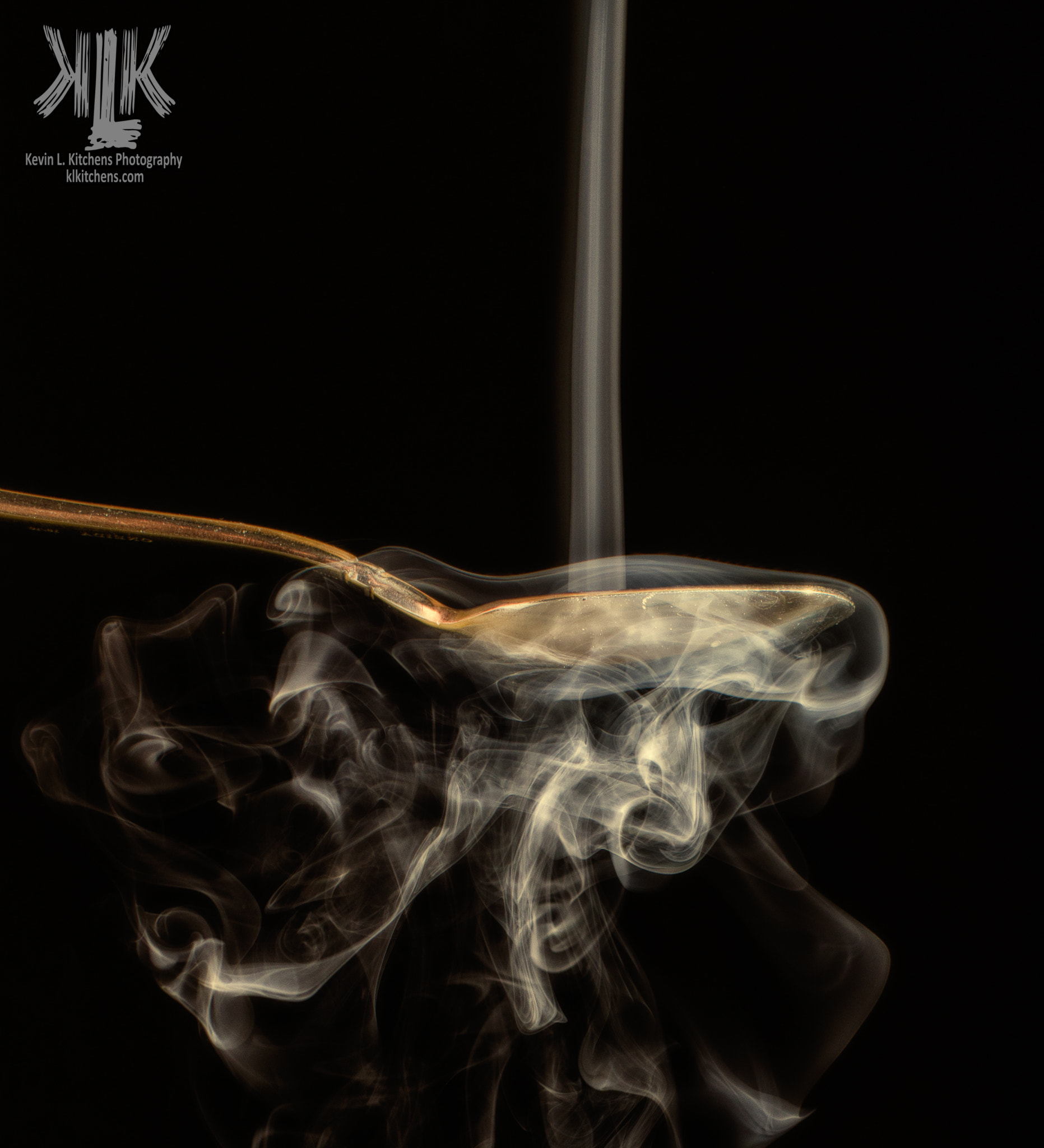 Pentax K-5 sample photo. Liquid smoke photography